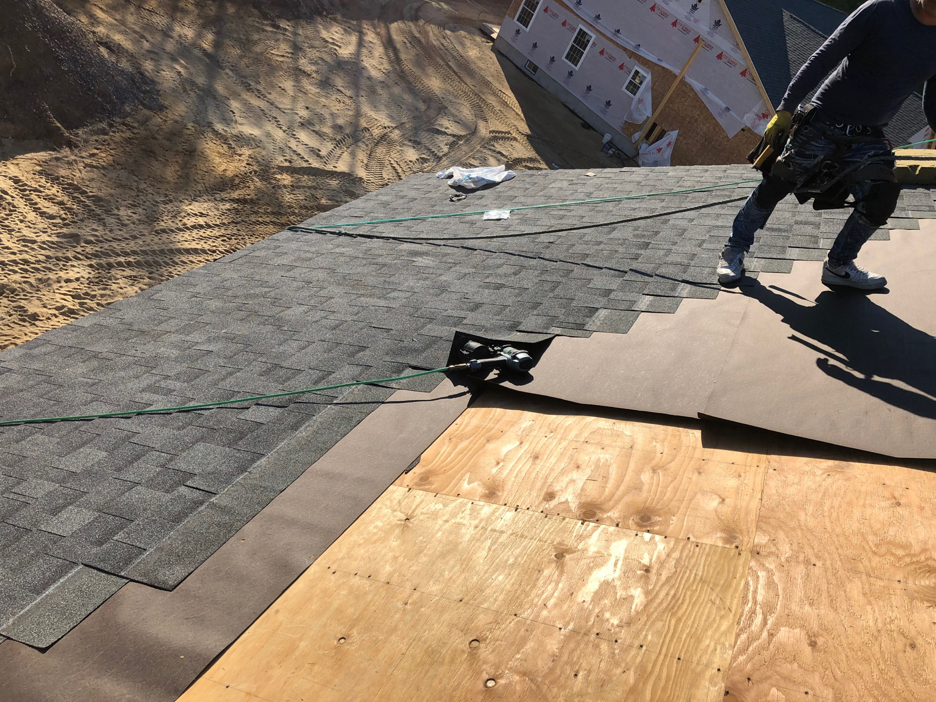 D&D Drywall and Construction Logo