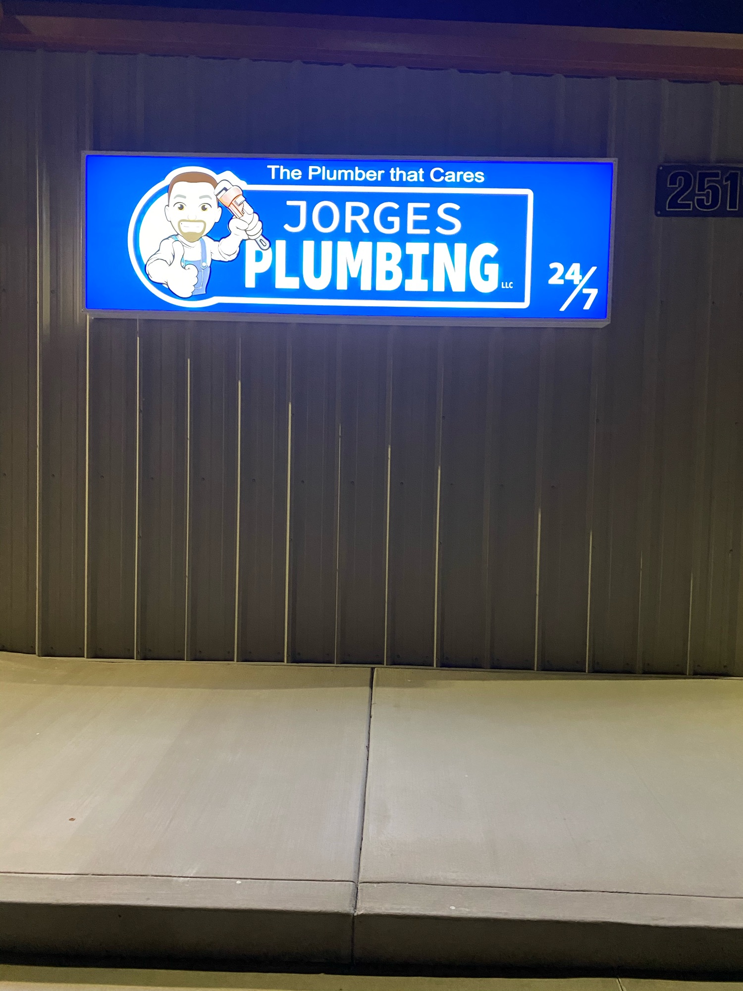 Jorge's Plumbing LLC Logo