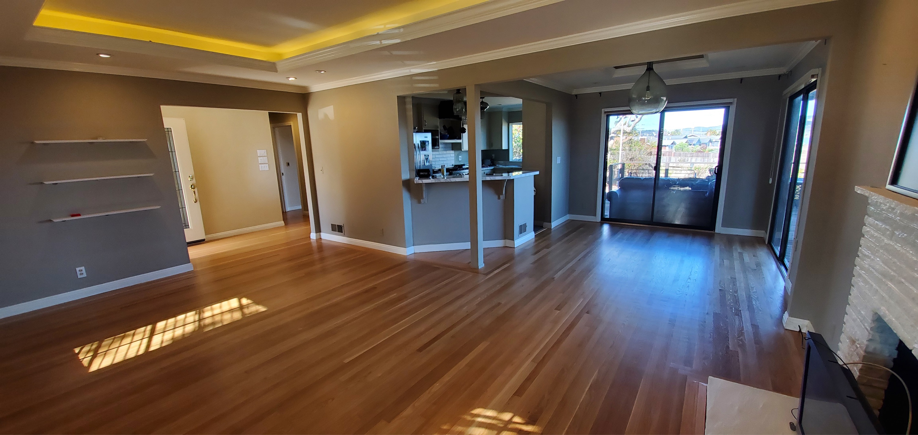 Alameda Hardwood Floors Logo