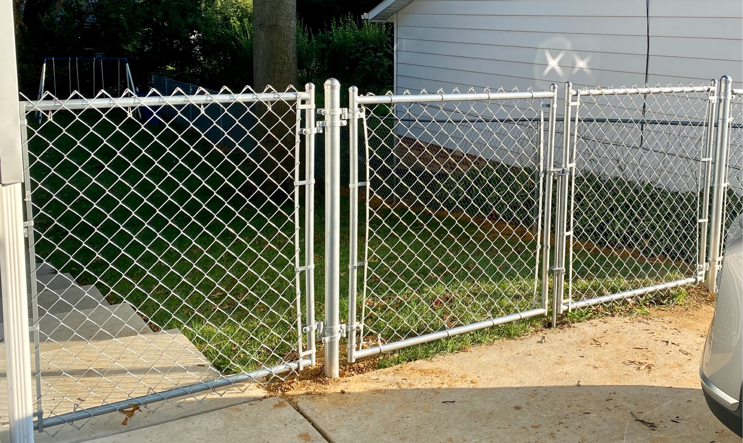 Custom Pro Fence, LLC Logo