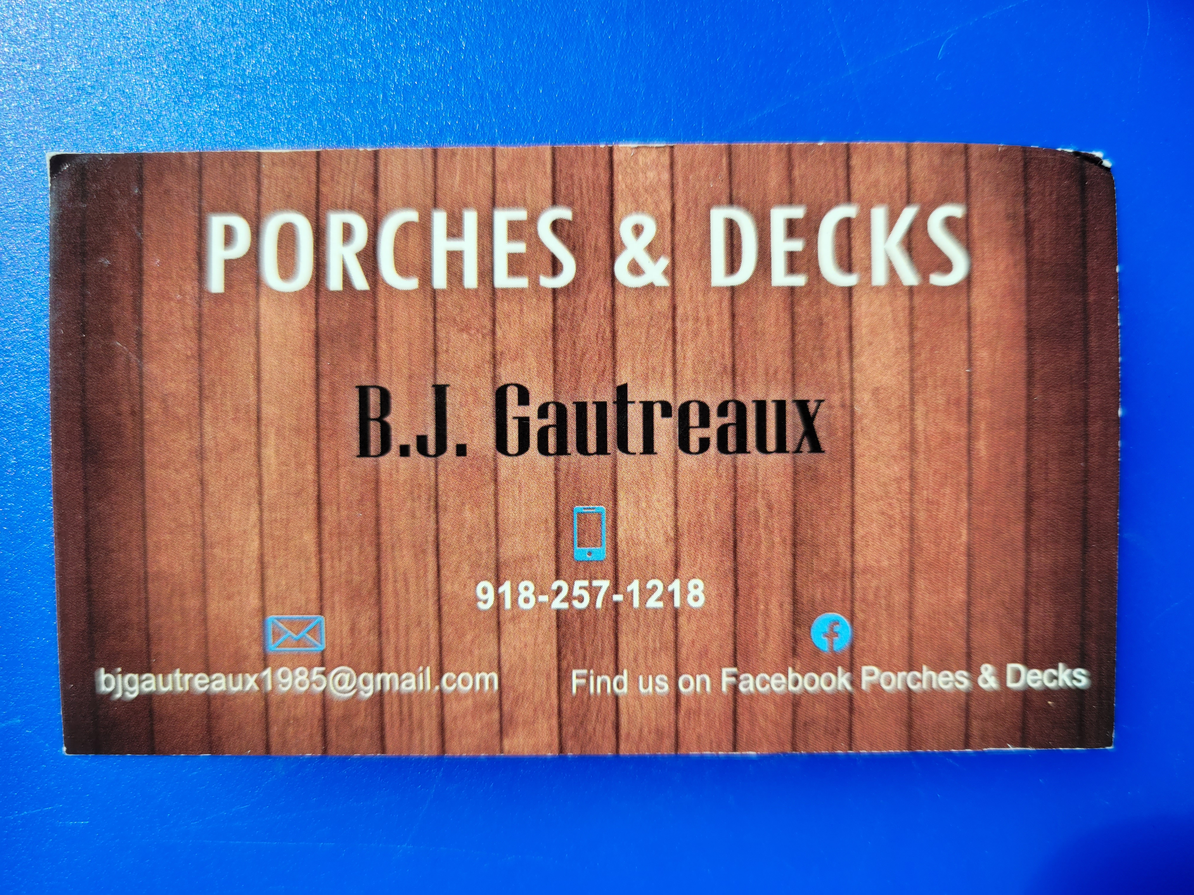 Porches & Decks Logo