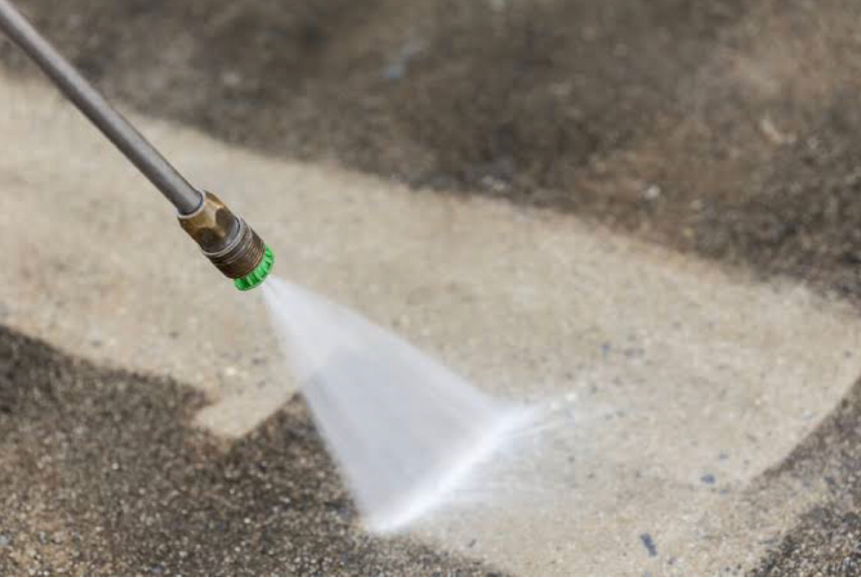 Ebert's Power Washing Logo