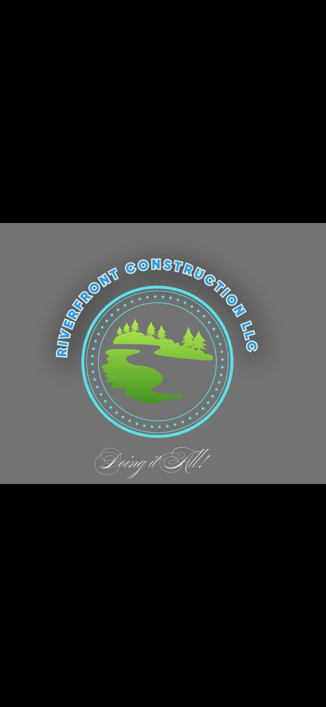 RiverFront Construction, LLC Logo