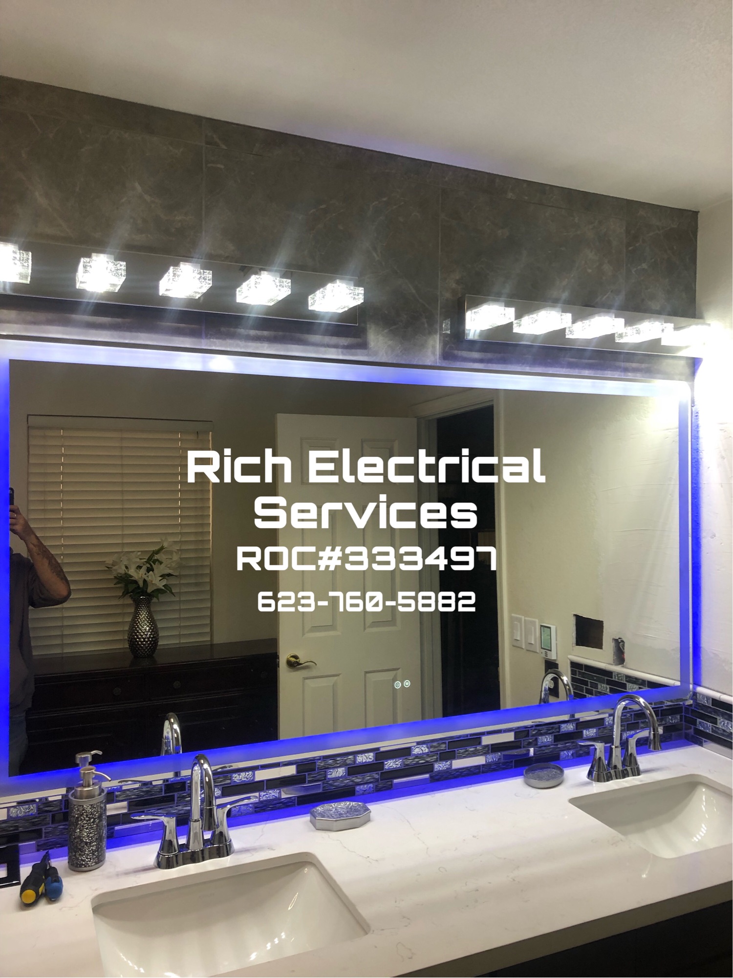 Rich Electrical Services, LLC Logo