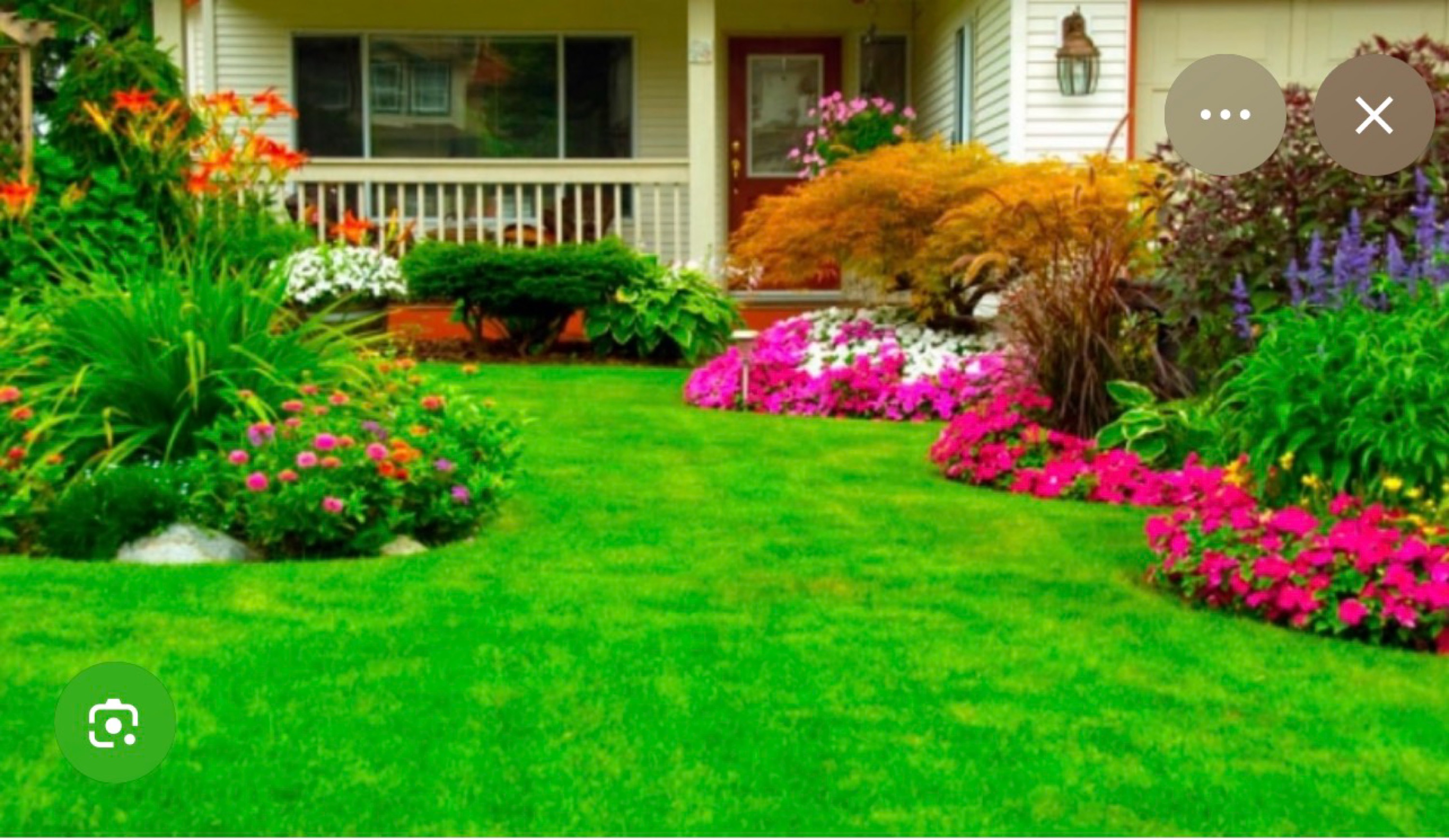 Elias Landscaping Service LLC Logo