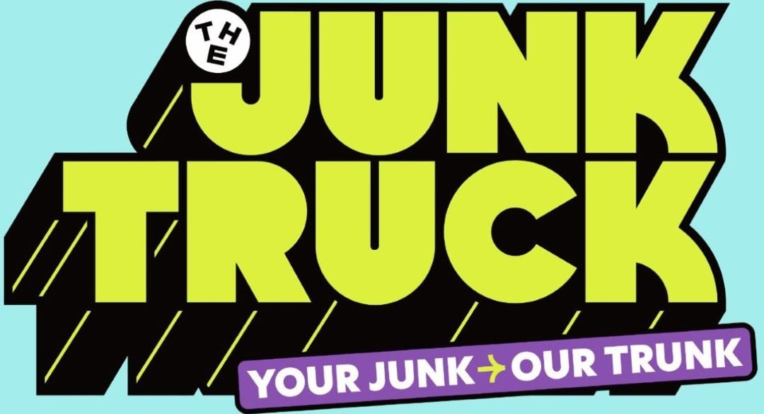 The Junk Truck Logo