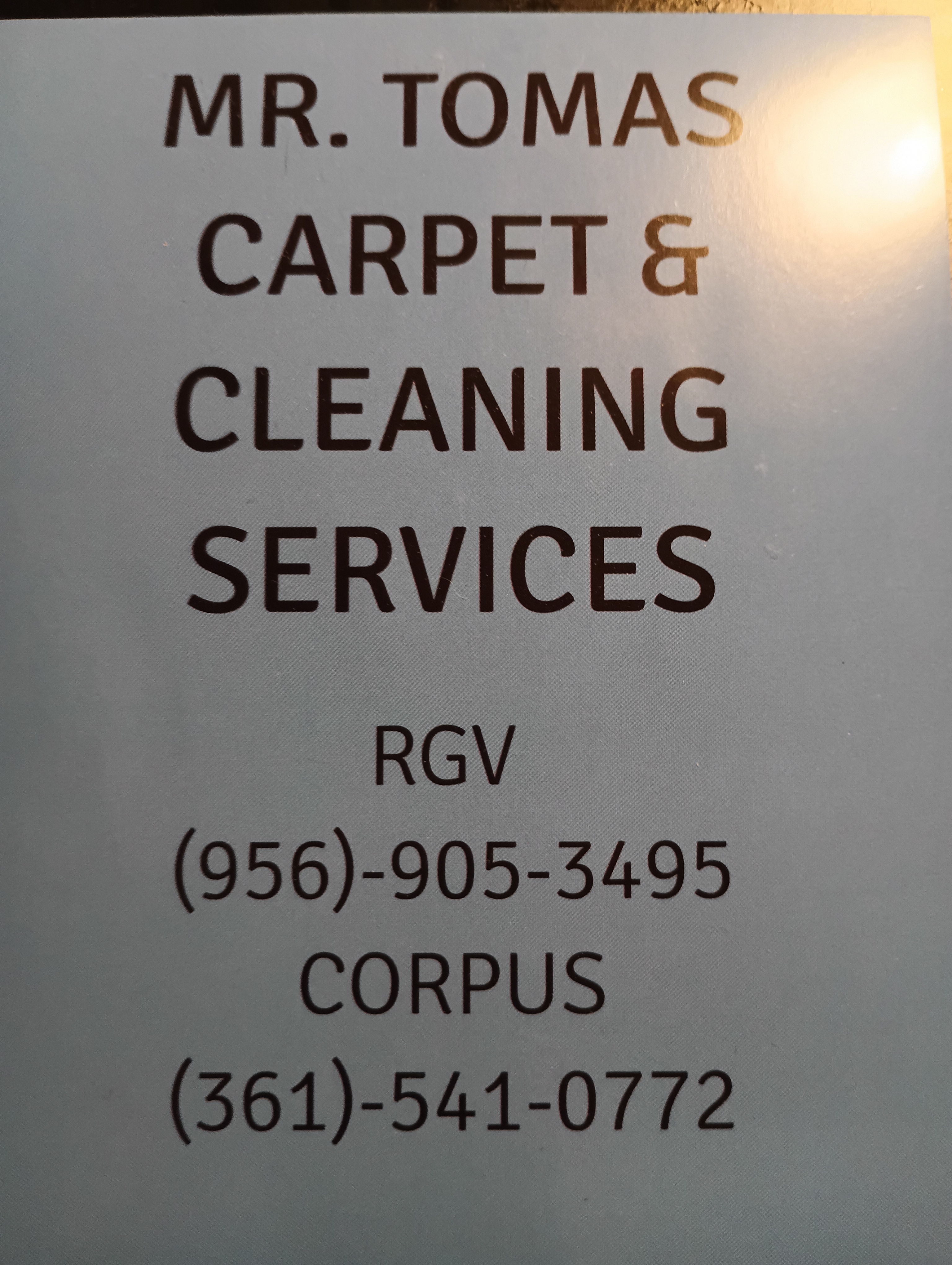 Mr.Tomas Carpet Cleaning Services Logo