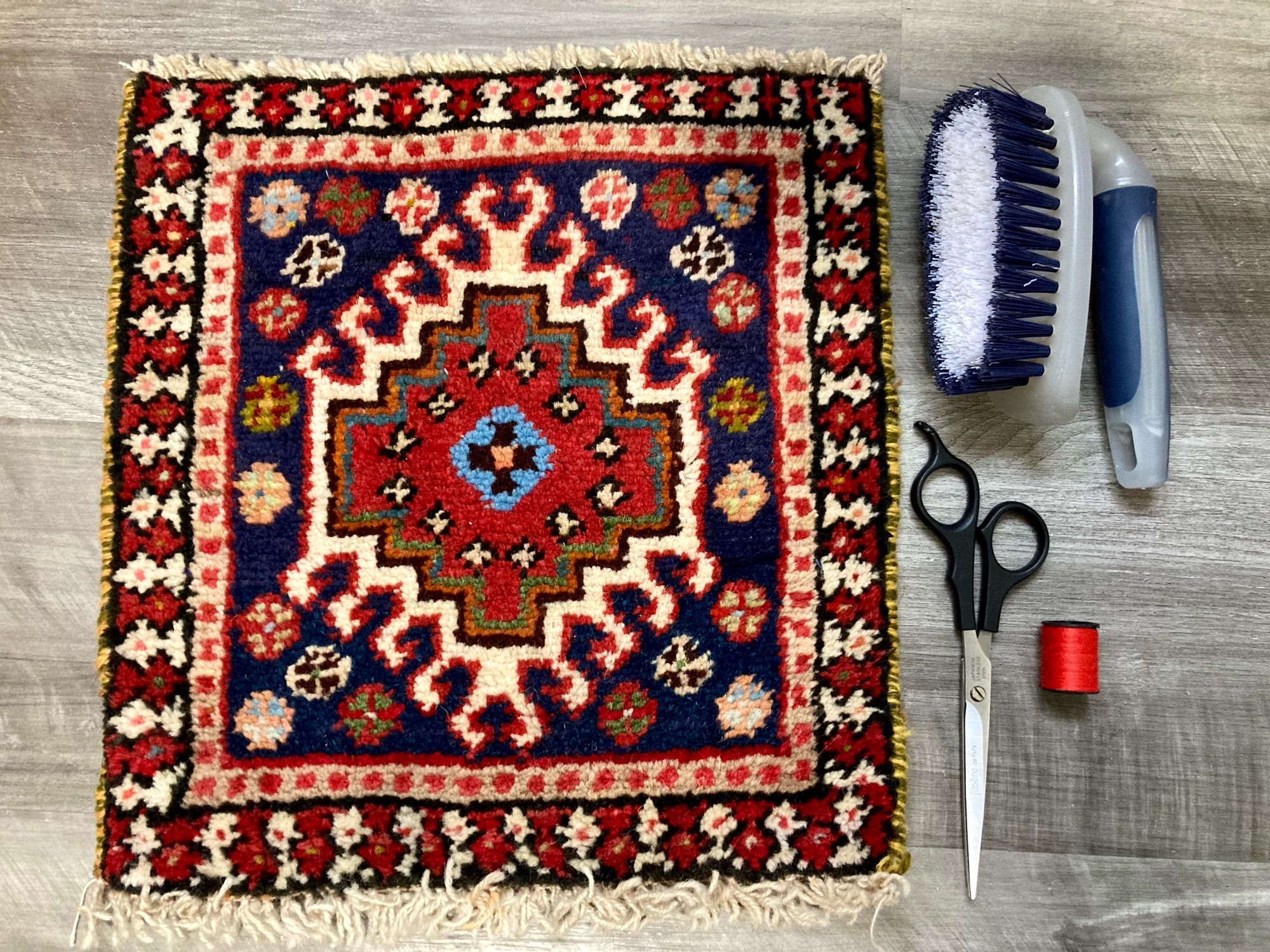 OHIO RUG CLEANING AND REPAIR PLUS, LTD. Logo