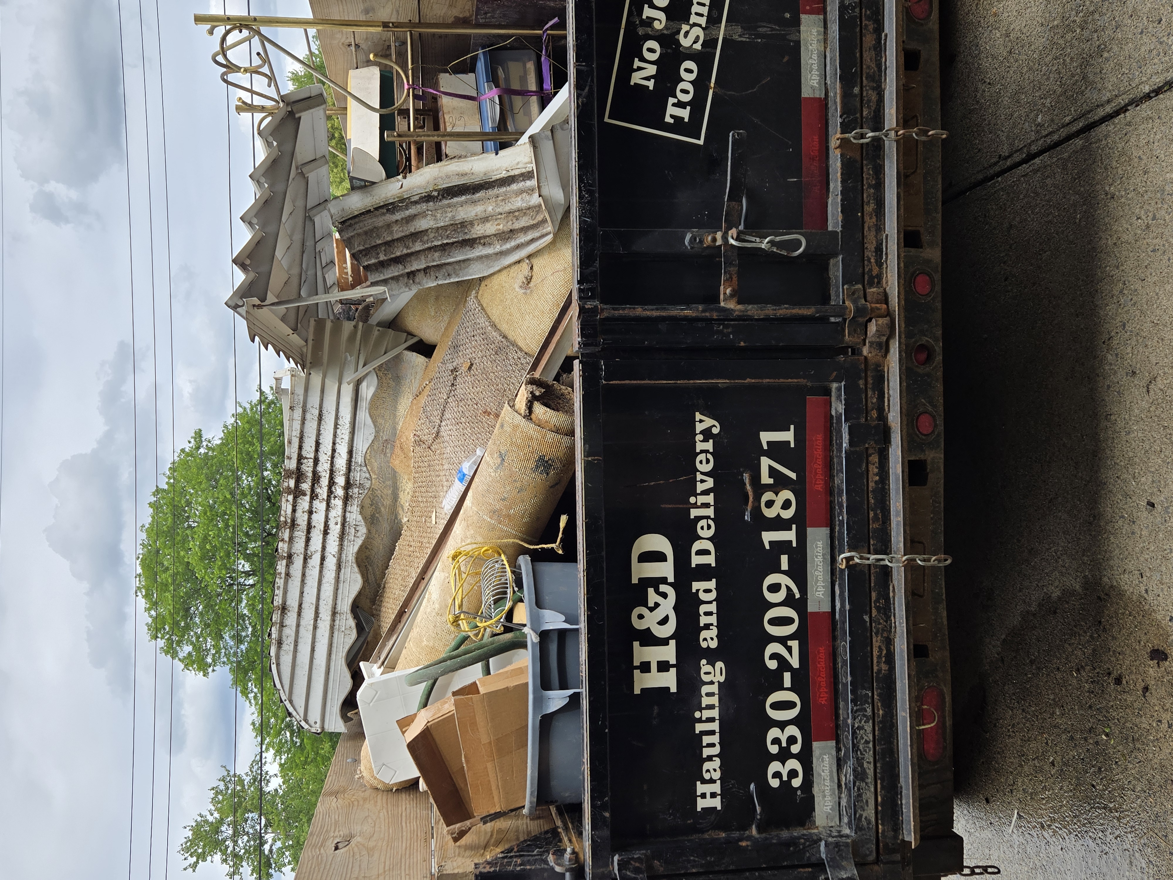 H&D Hauling & Delivery Logo