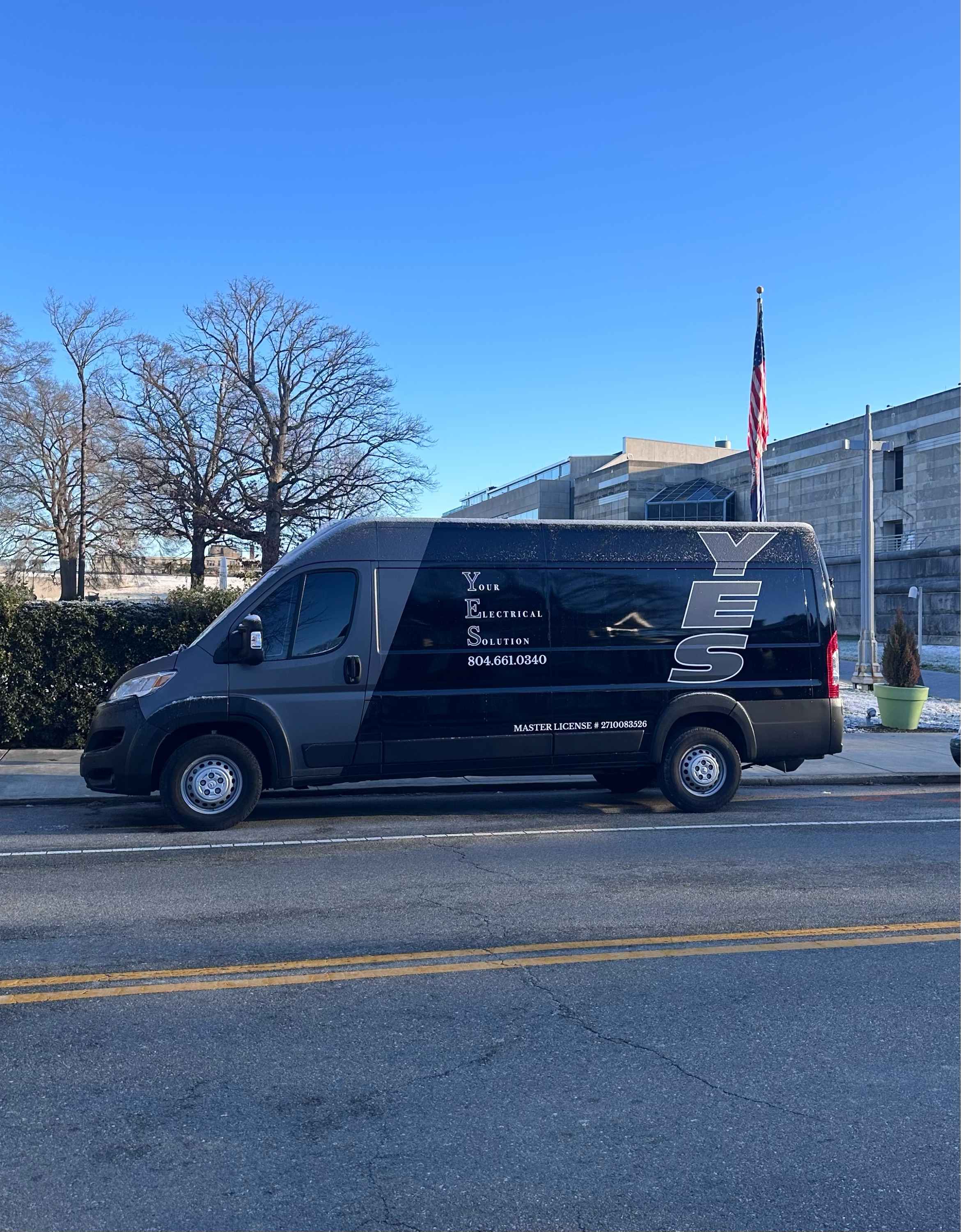 Your Electrical Solution LLC Logo