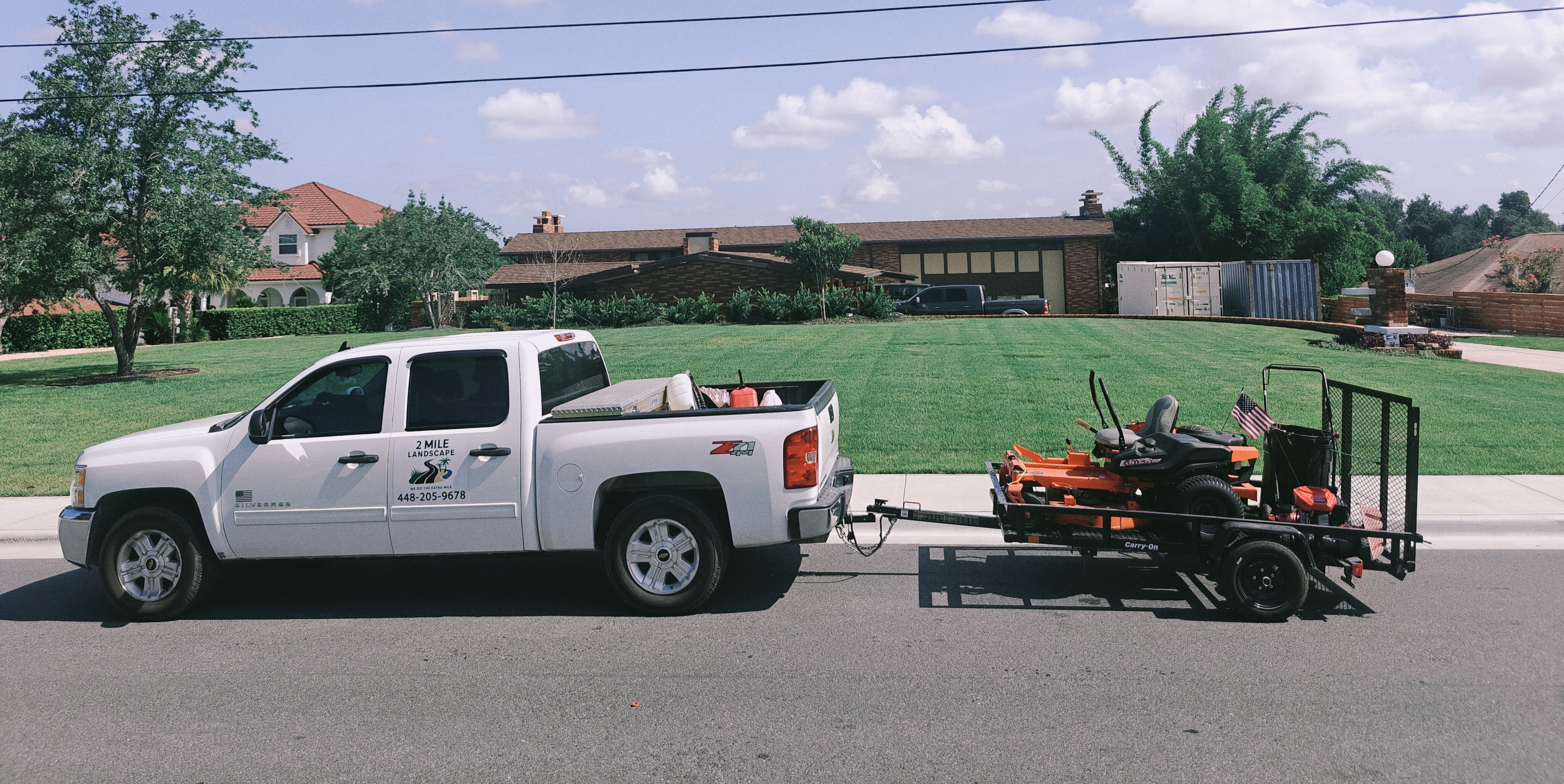 2 Mile Landscape LLC Logo