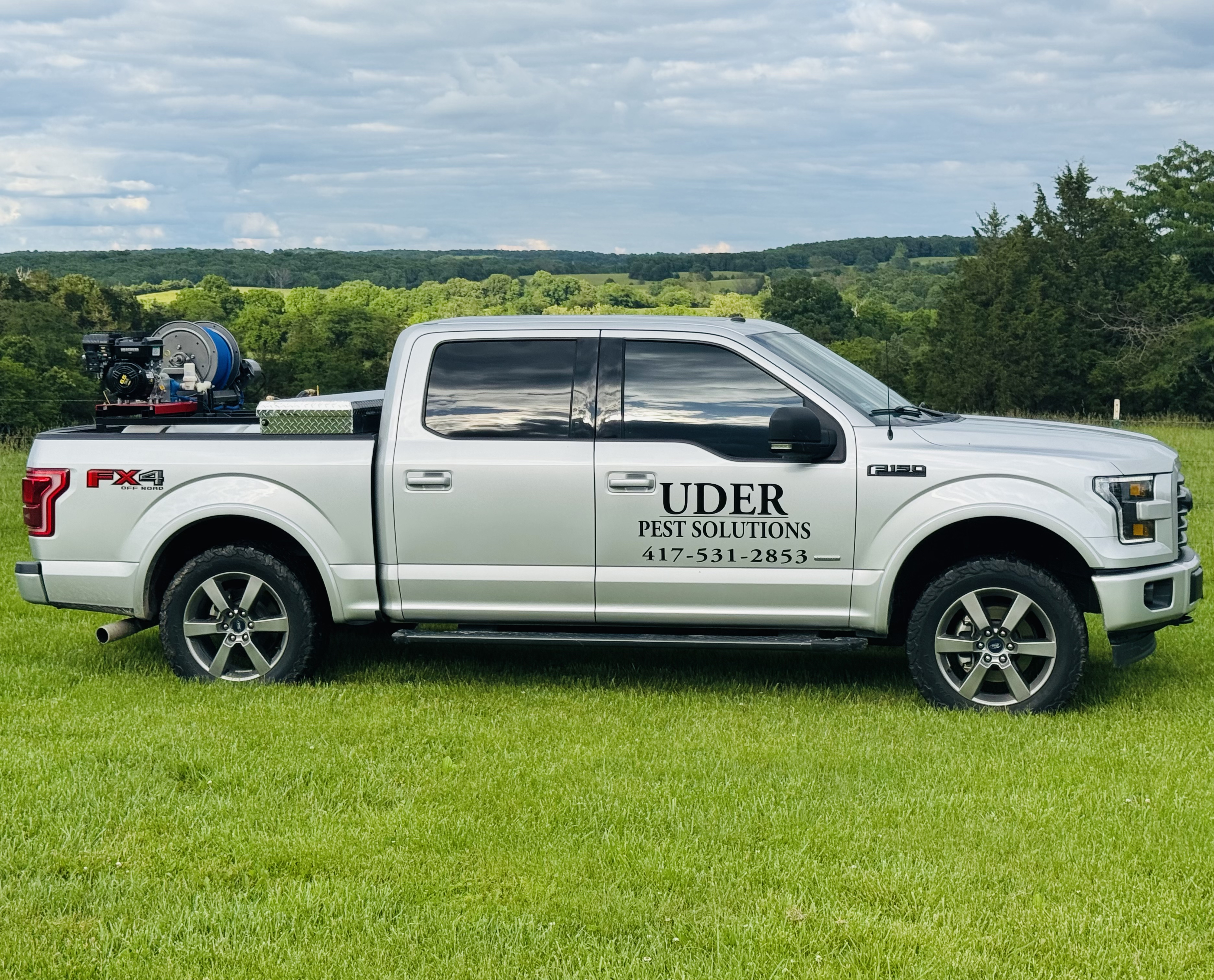Uder Pest Solutions LLC Logo