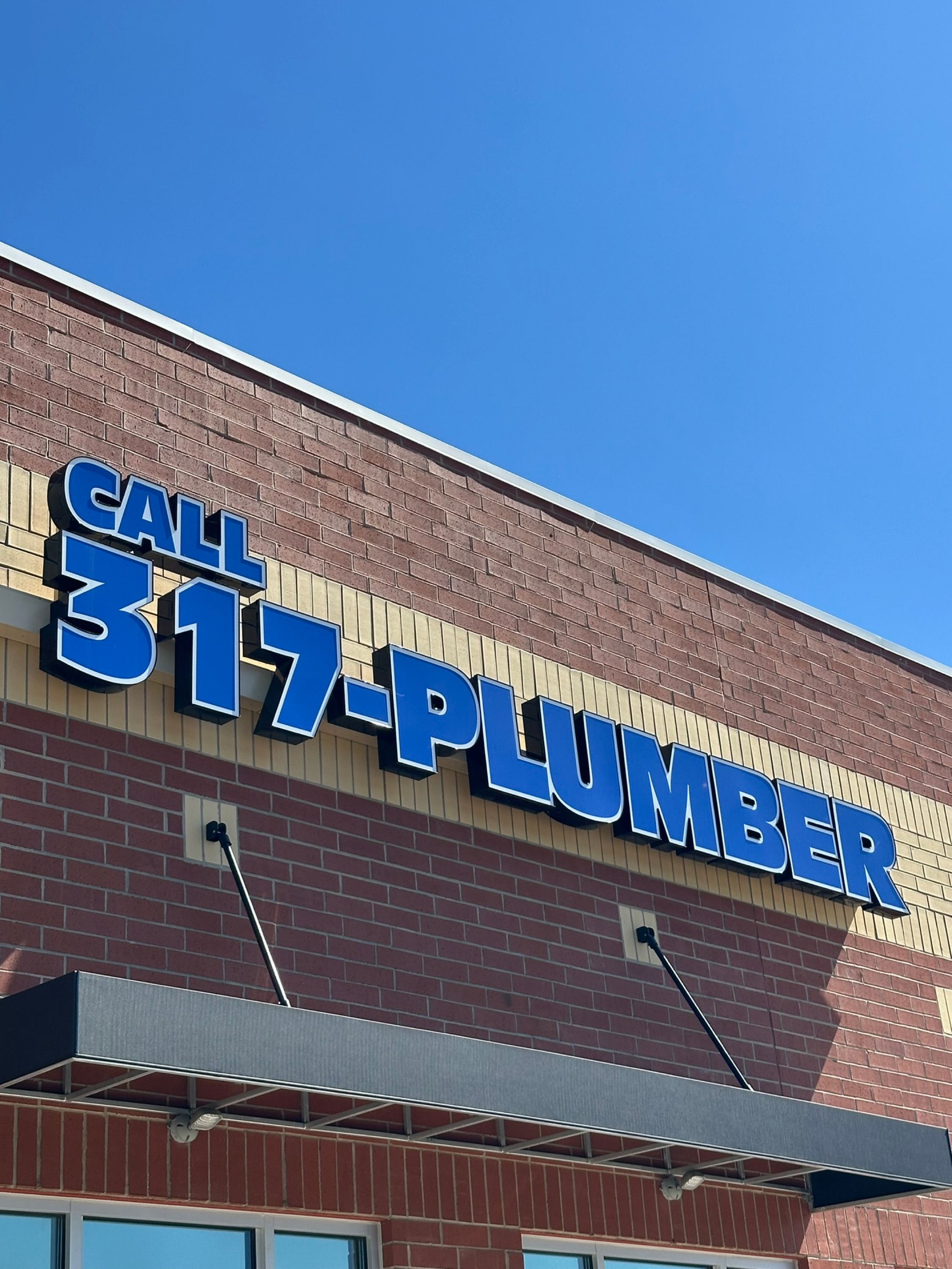317 Plumber Logo