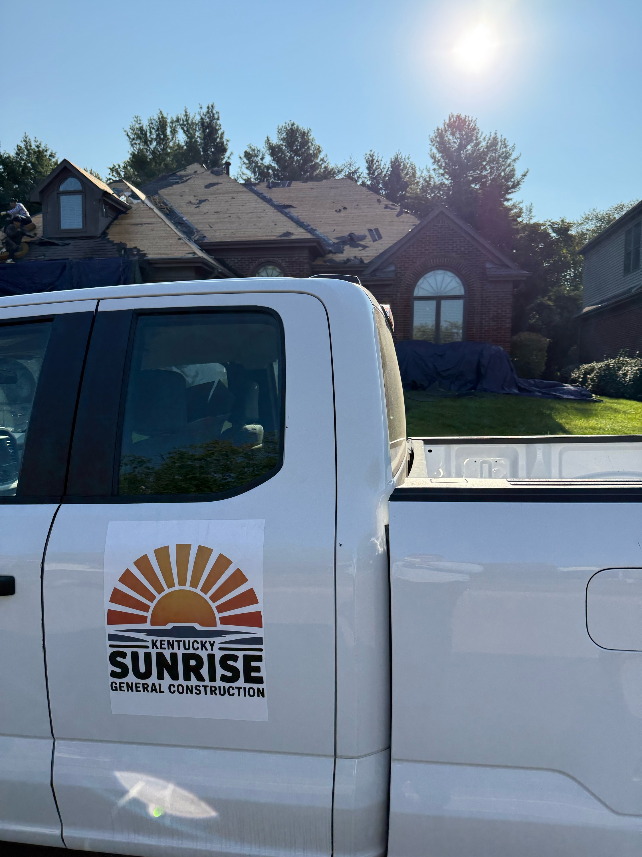 SUNRISE GENERAL CONSTRUCTION LLC Logo
