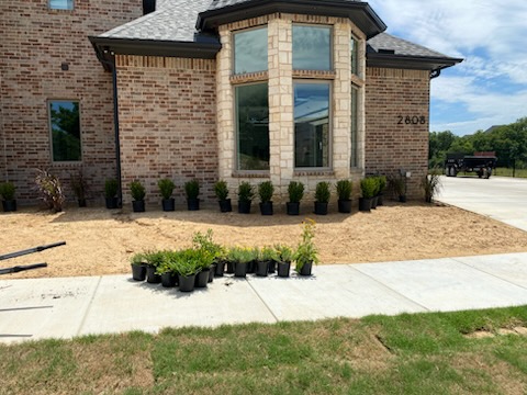 Juan Zendejas Landscaping Logo