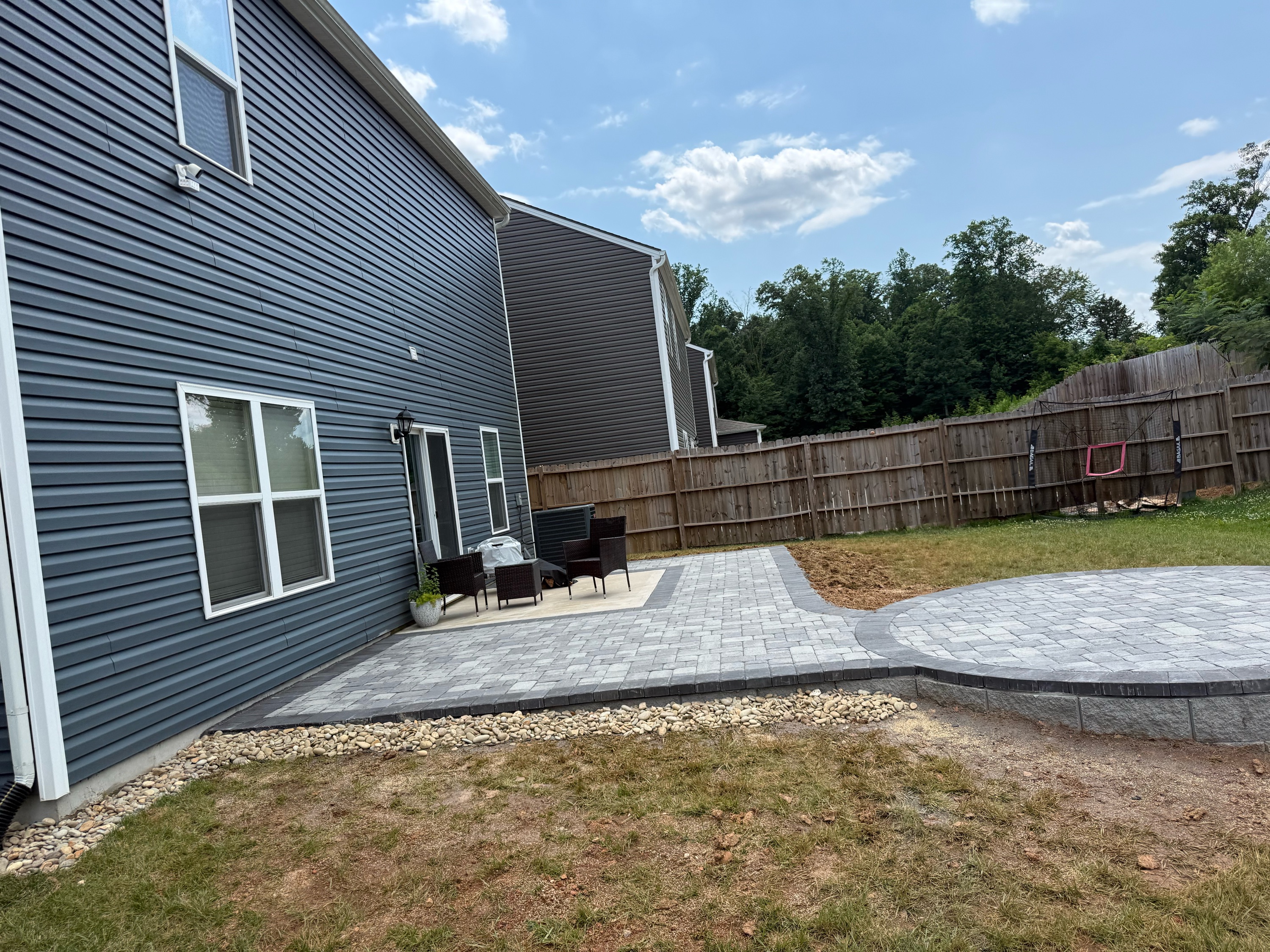 Fanel Hardscapes and Landscapes Logo