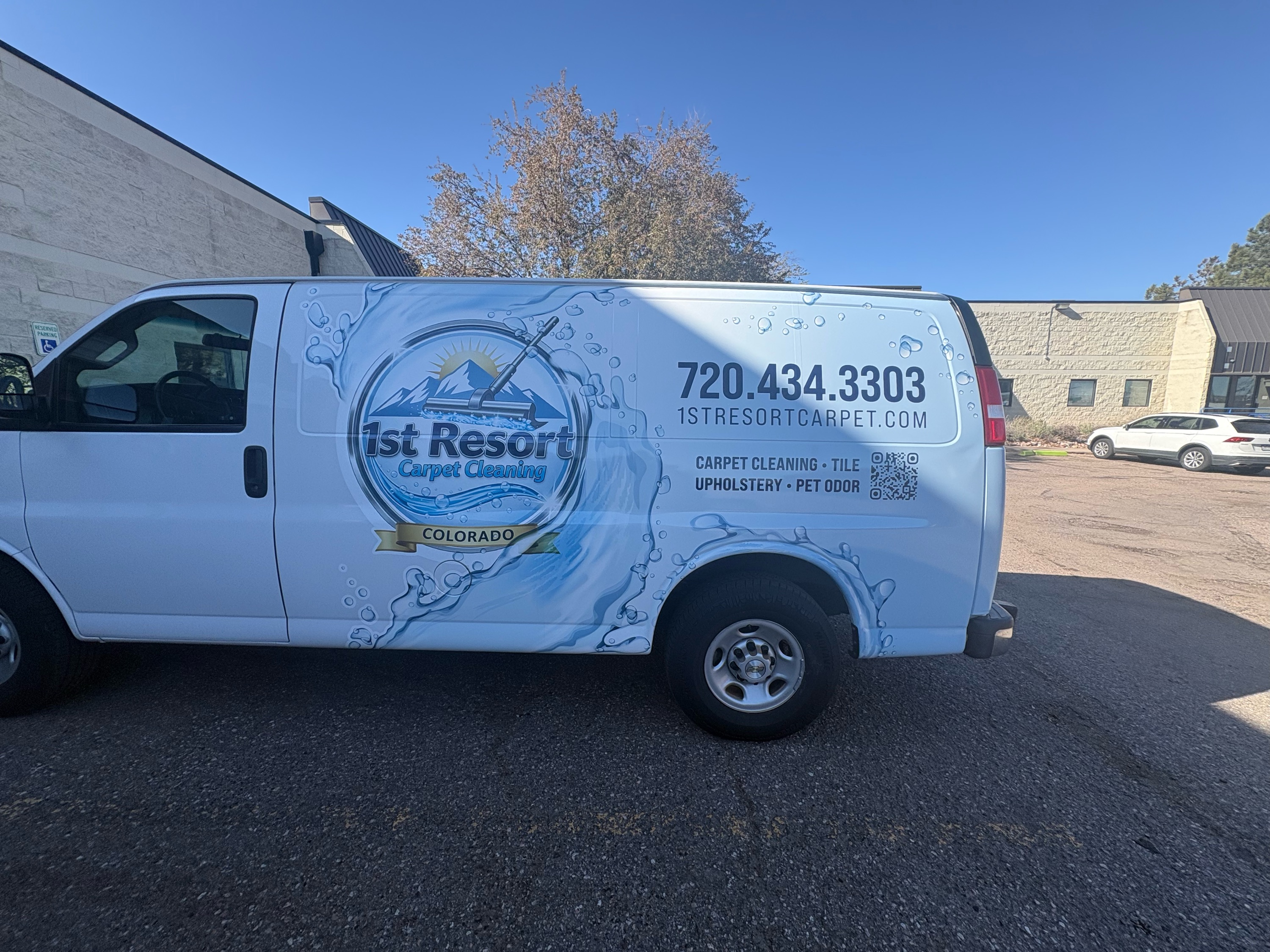 1st Resort Carpet Cleaning Logo