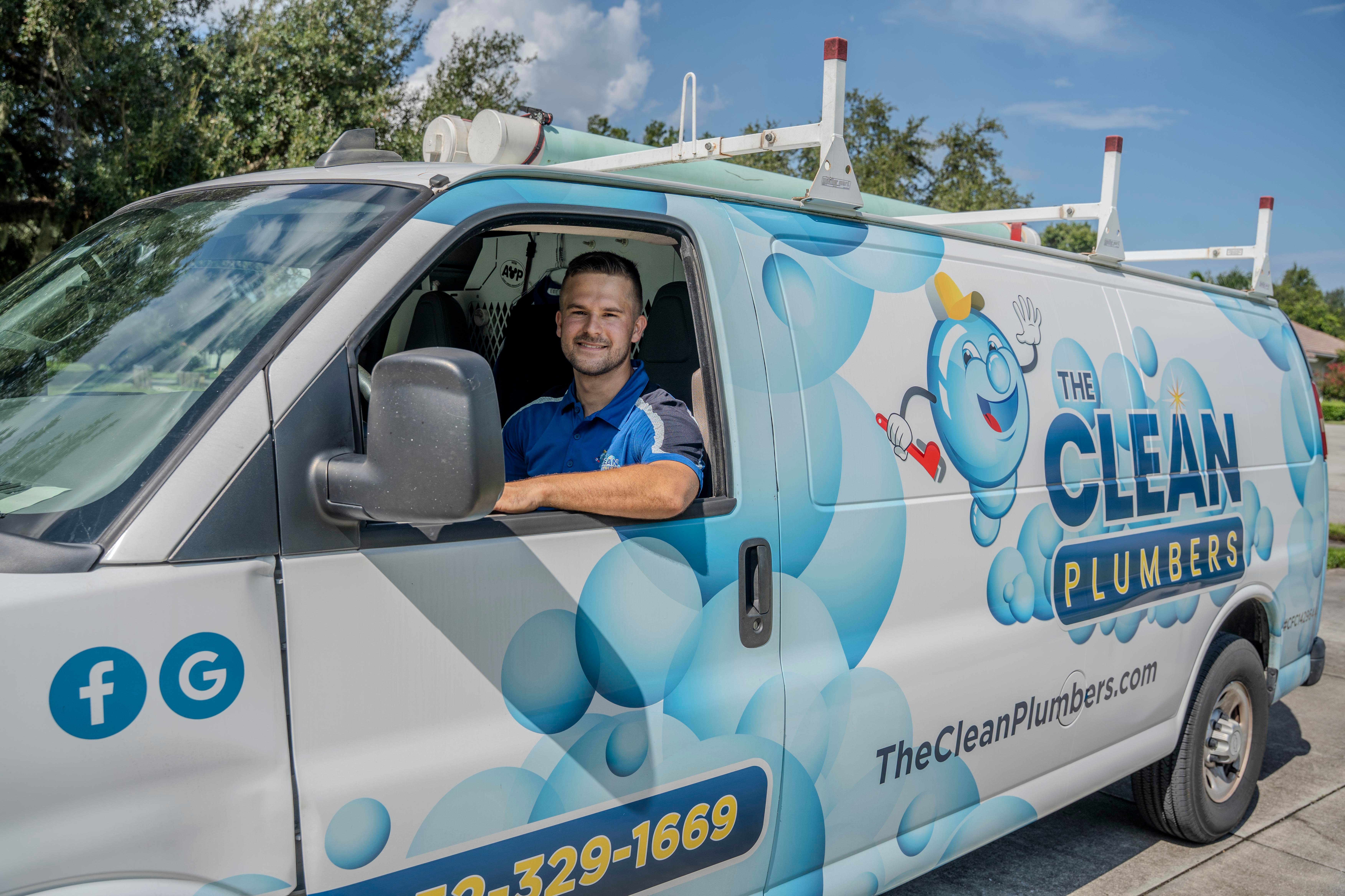 The Clean Plumbers, LLC Logo