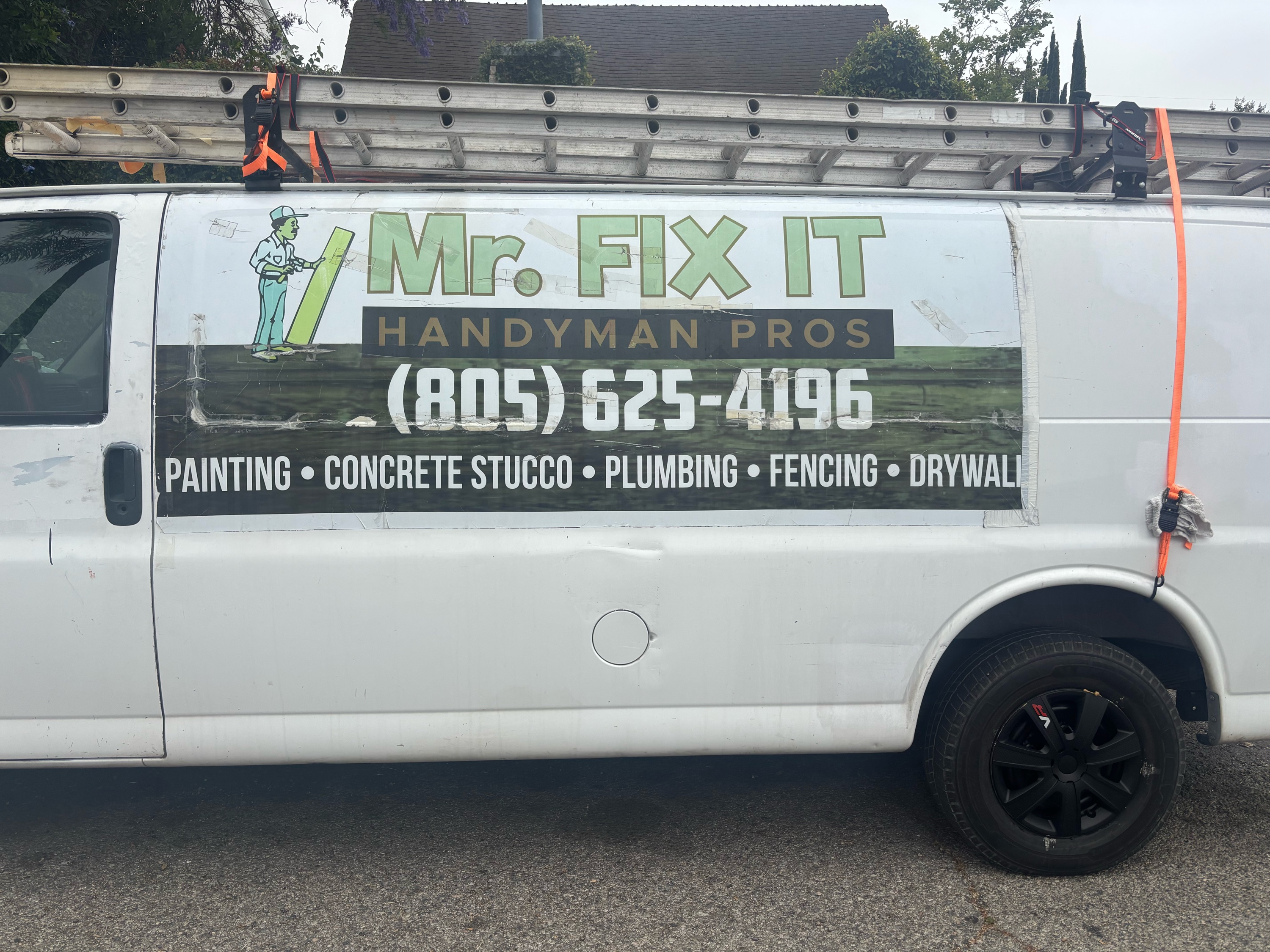 Mr Fix-it Logo