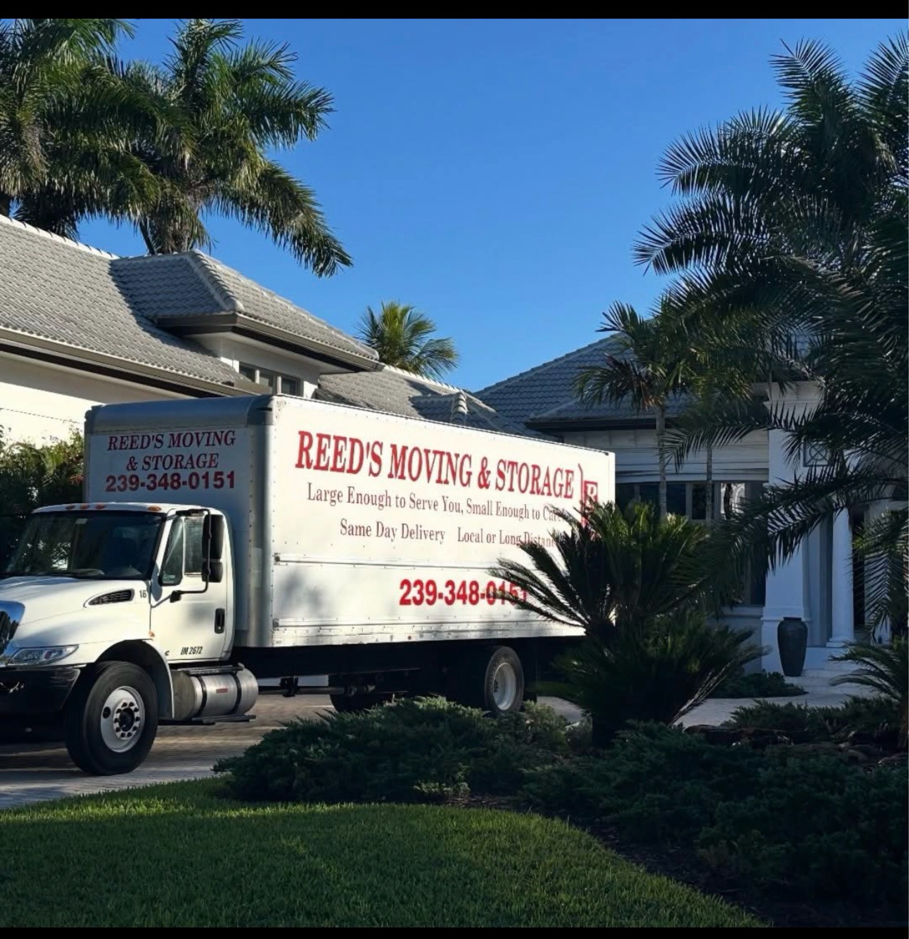 Reed's Moving & Storage LLC Logo