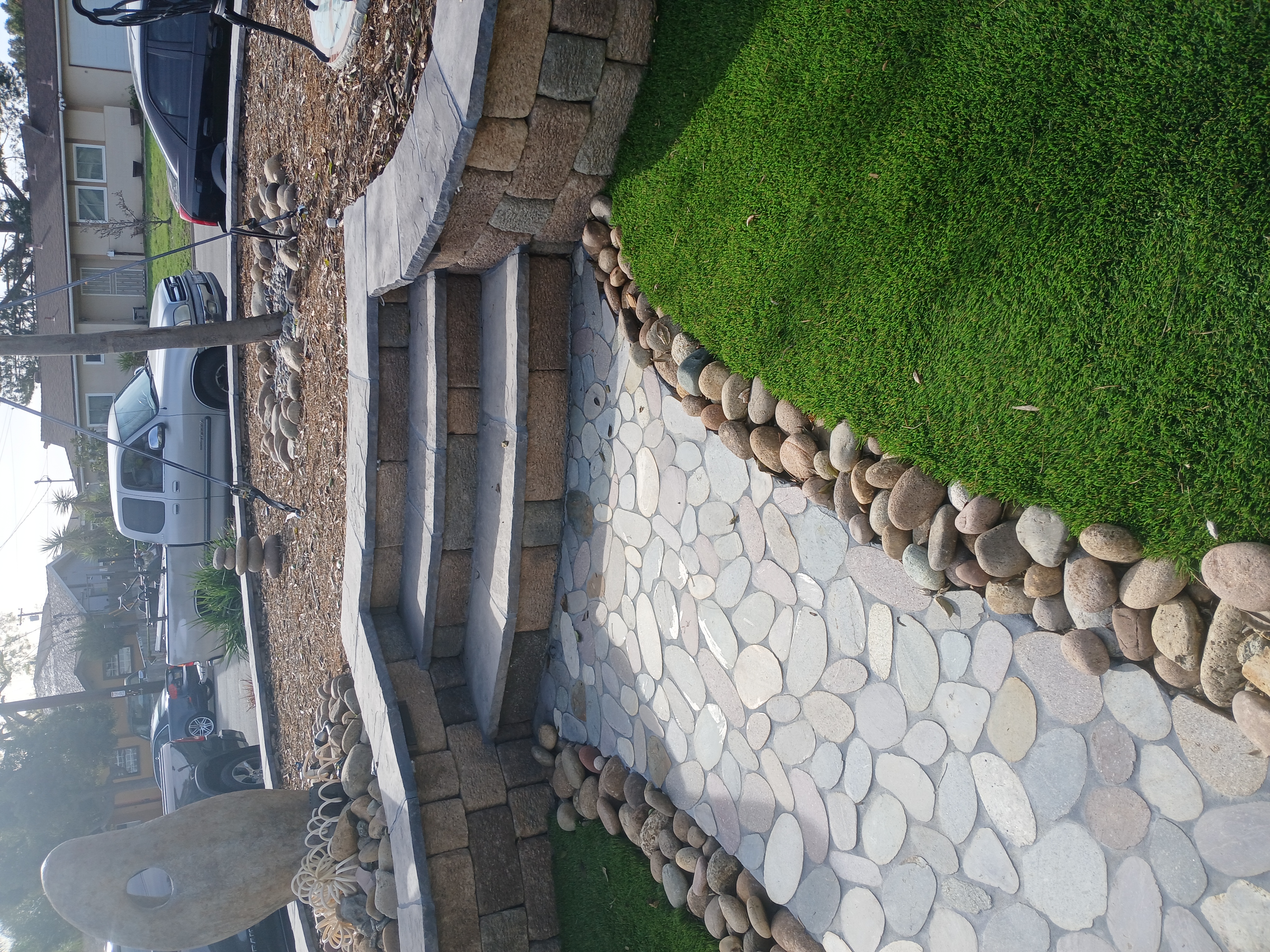 Ramon's Landscaping Logo