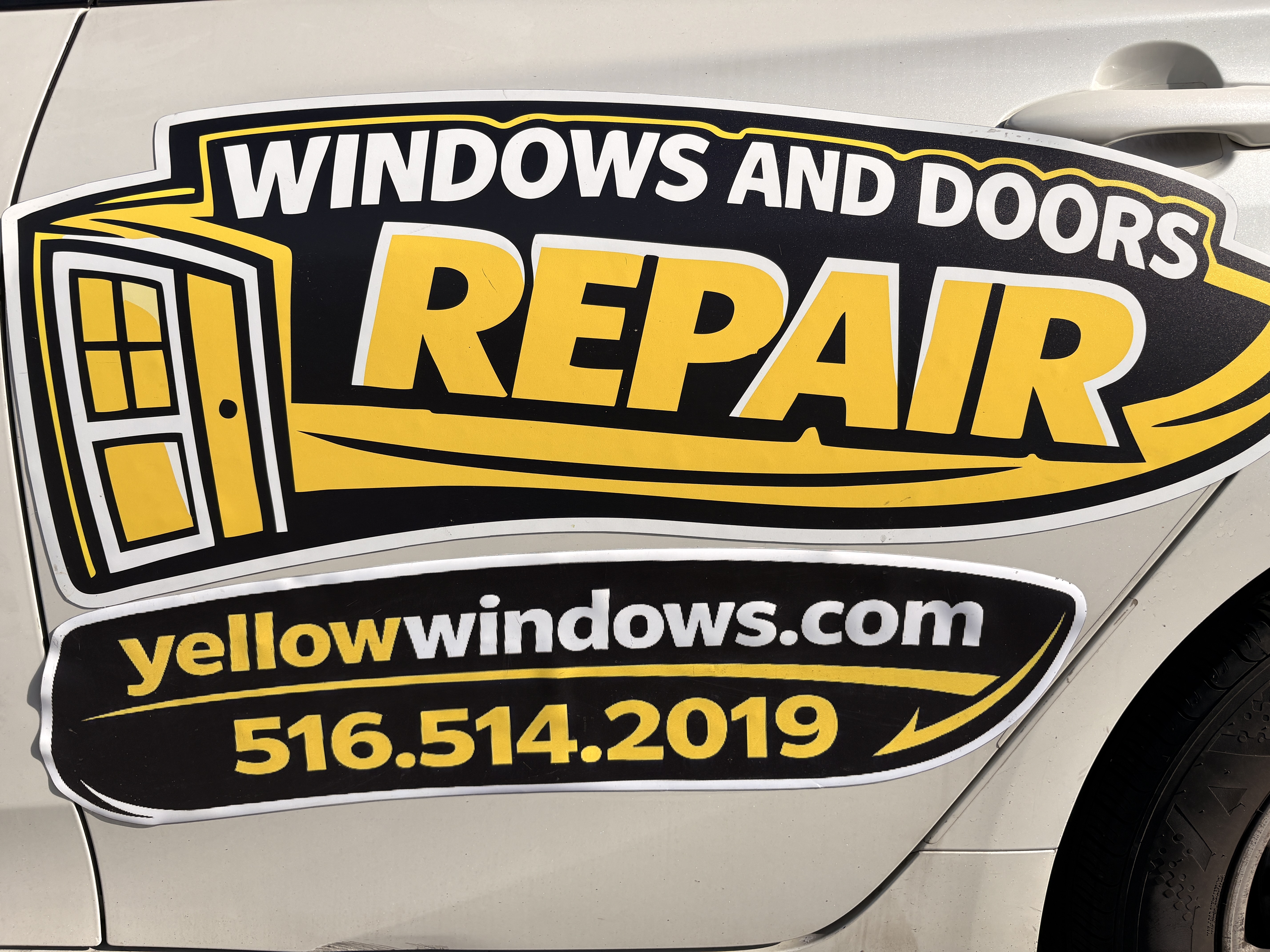 Yellow Windows Solutions Logo