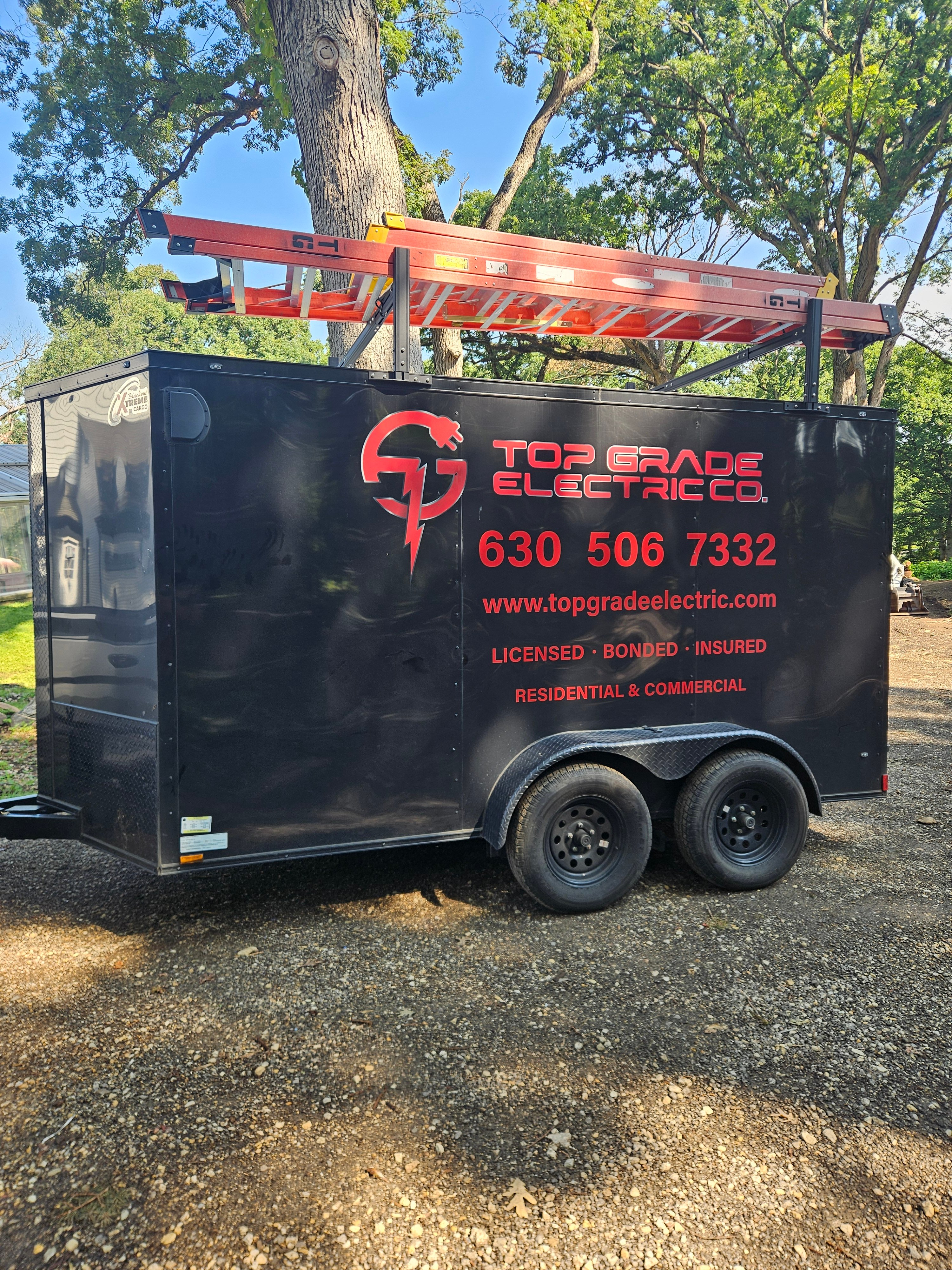 Top Grade Electric, CO Logo