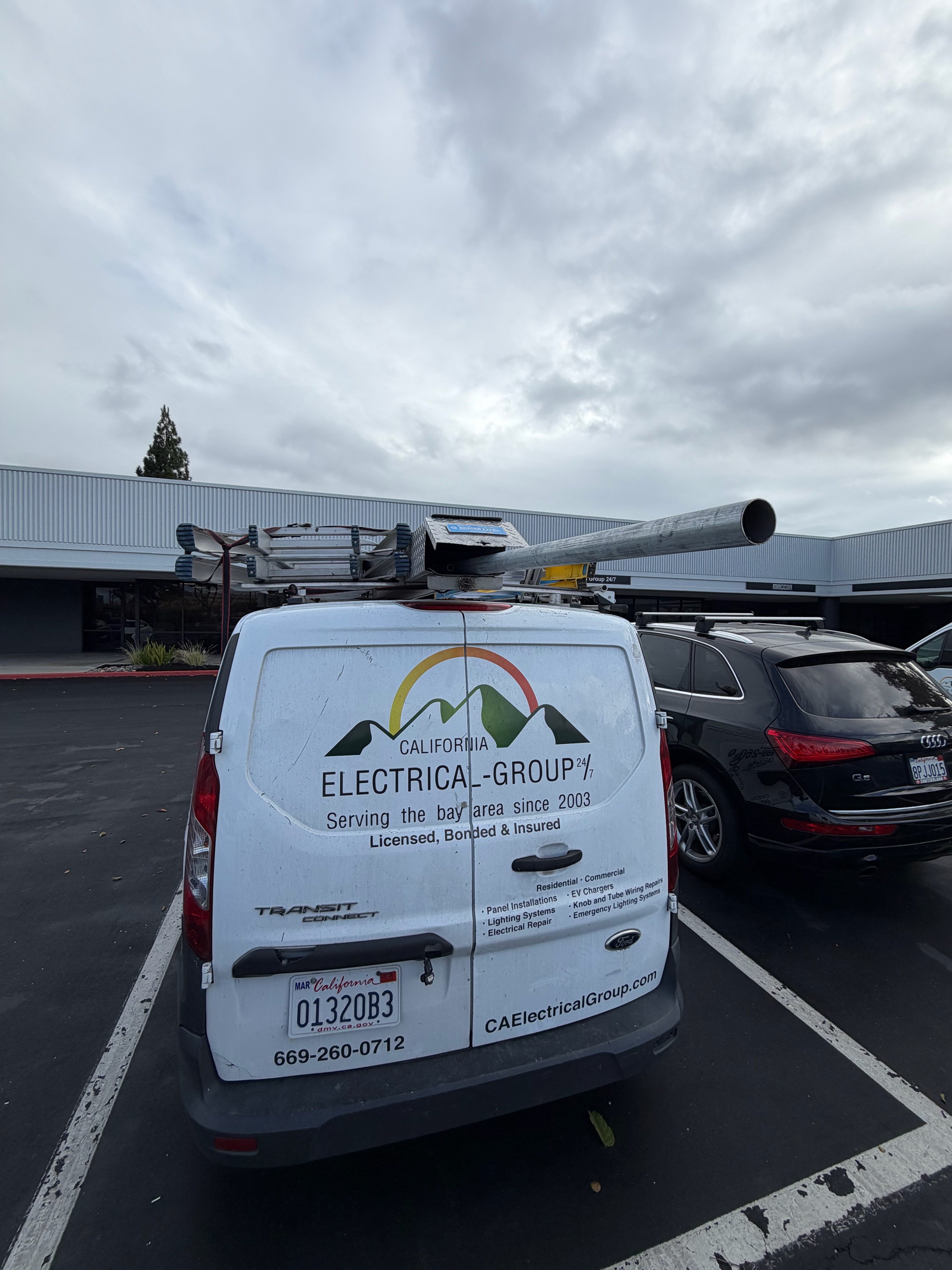 CA ELECTRICAL GROUP 24/7 Logo