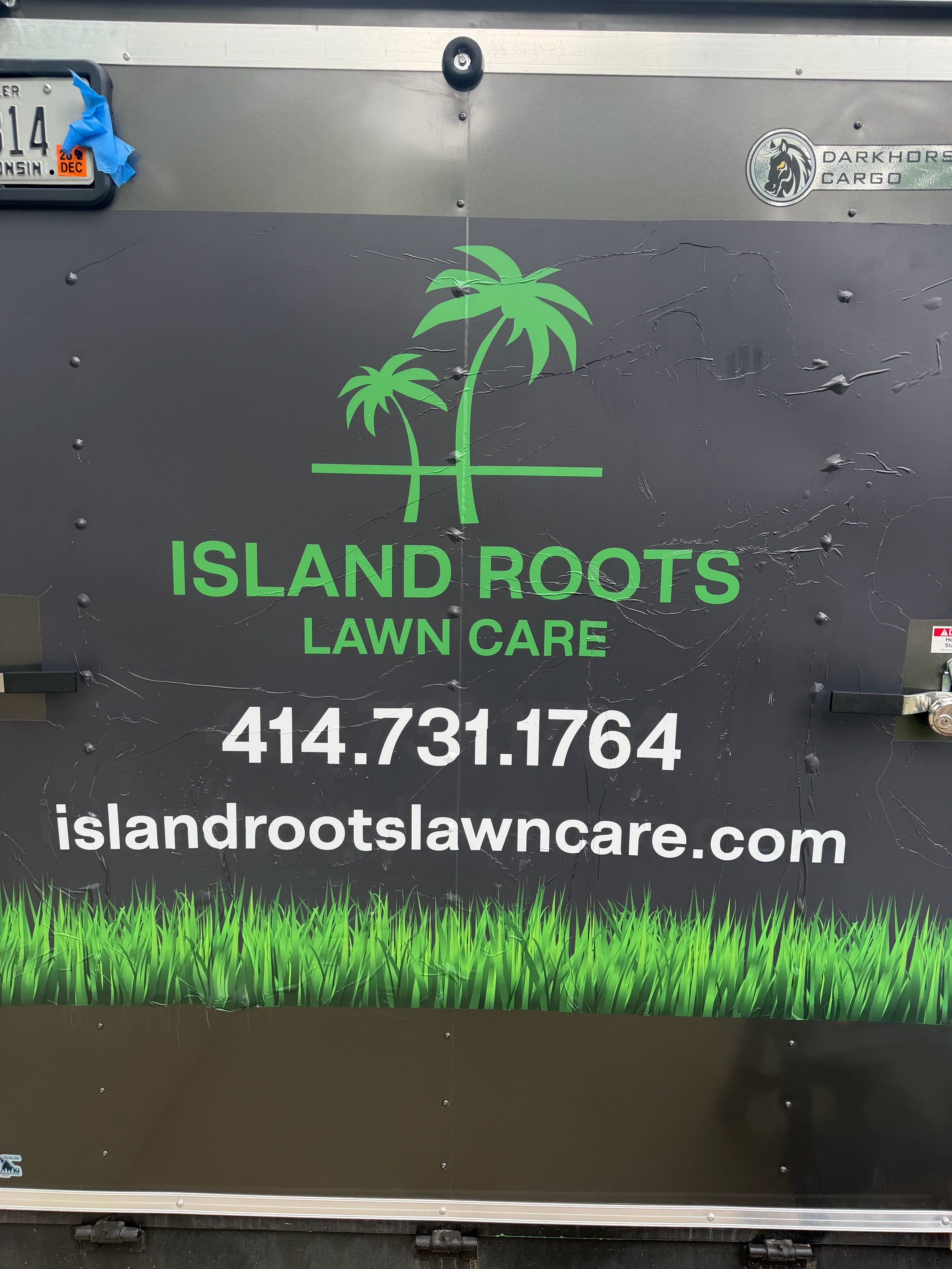 Island Roots Lawn Care Logo