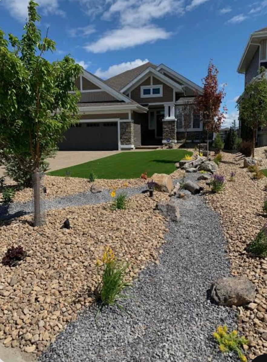 GreenLine Landscaping & Services LLC Logo
