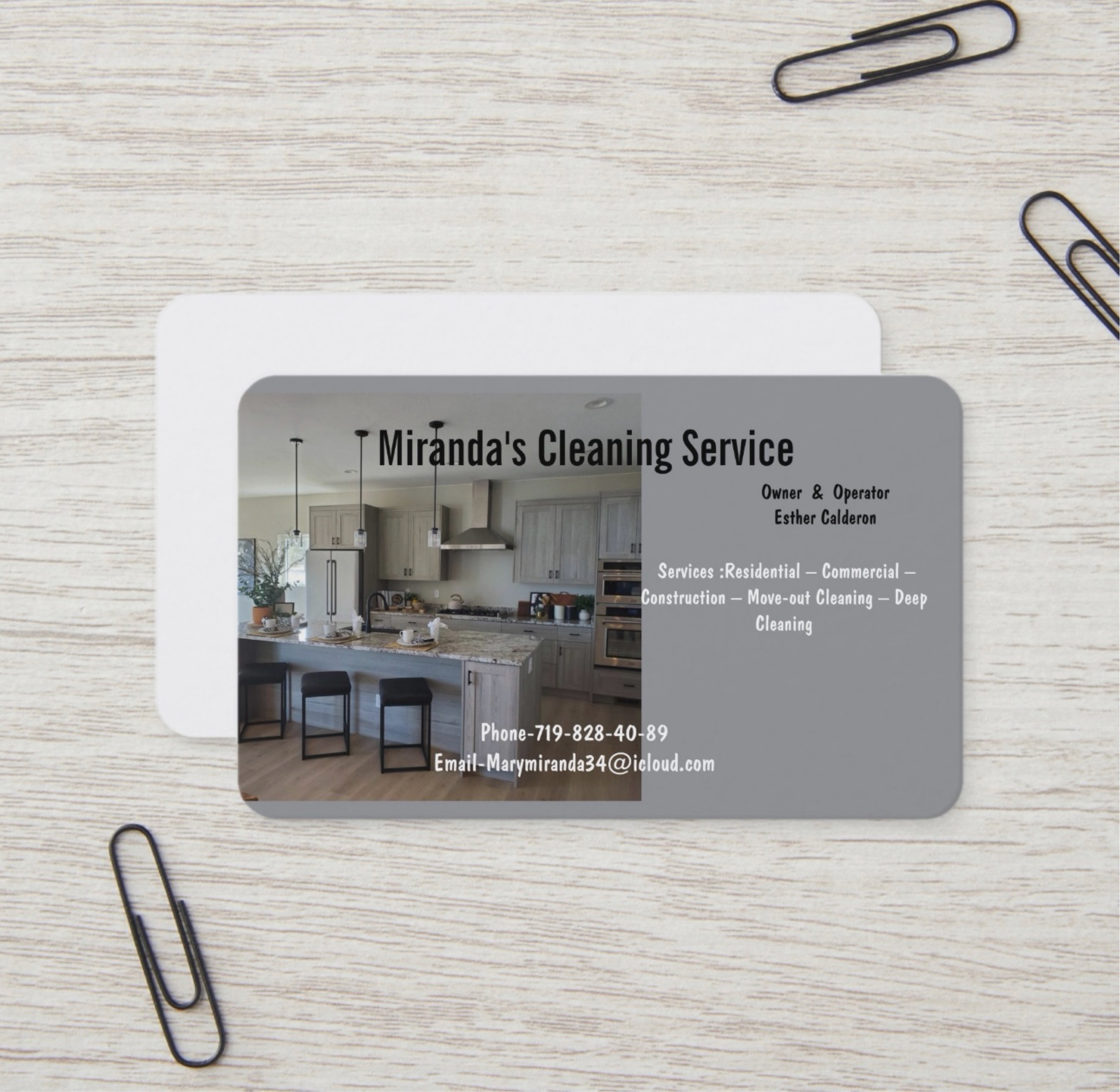 Miranda's Cleaning Service Logo