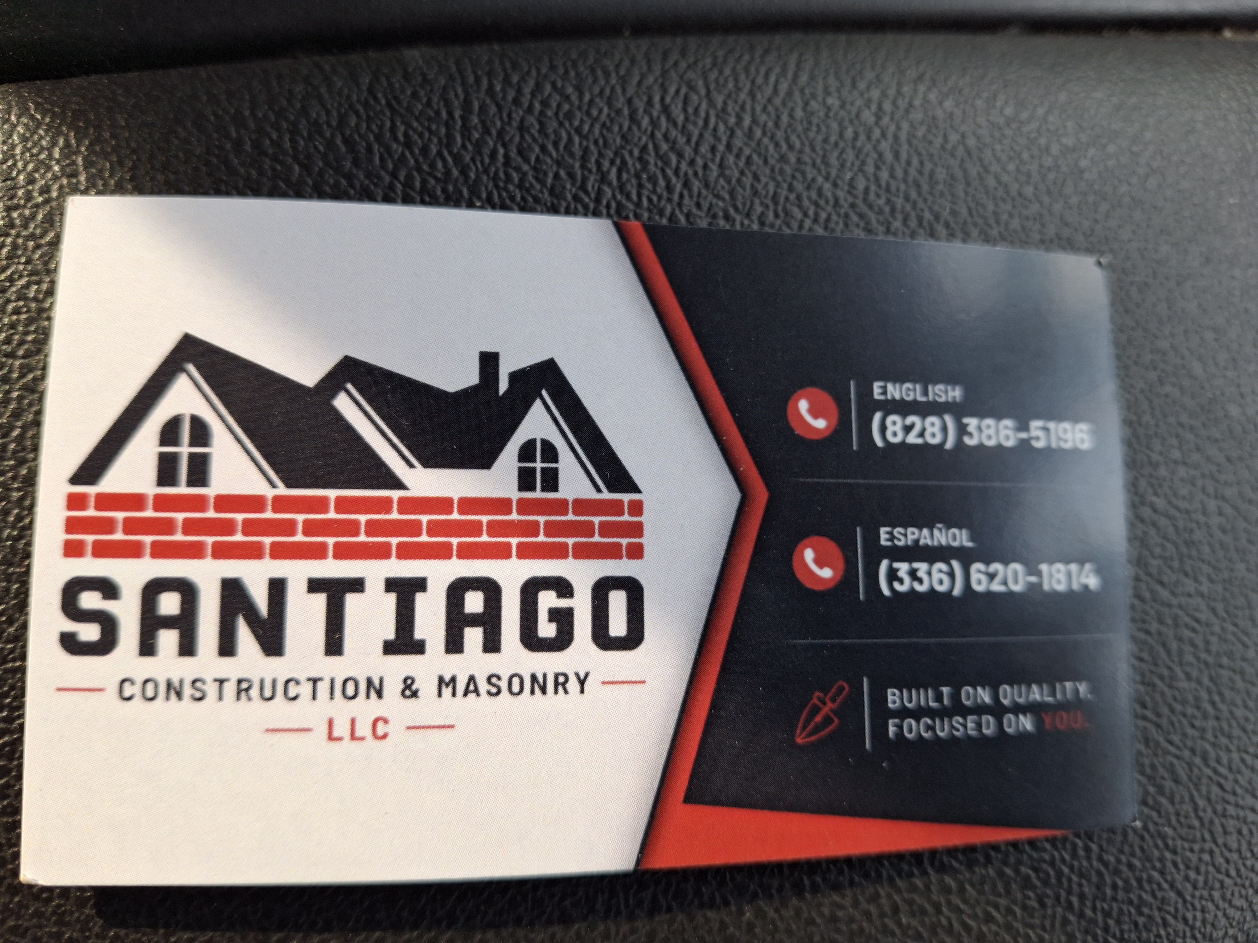 Santiago Construction Logo