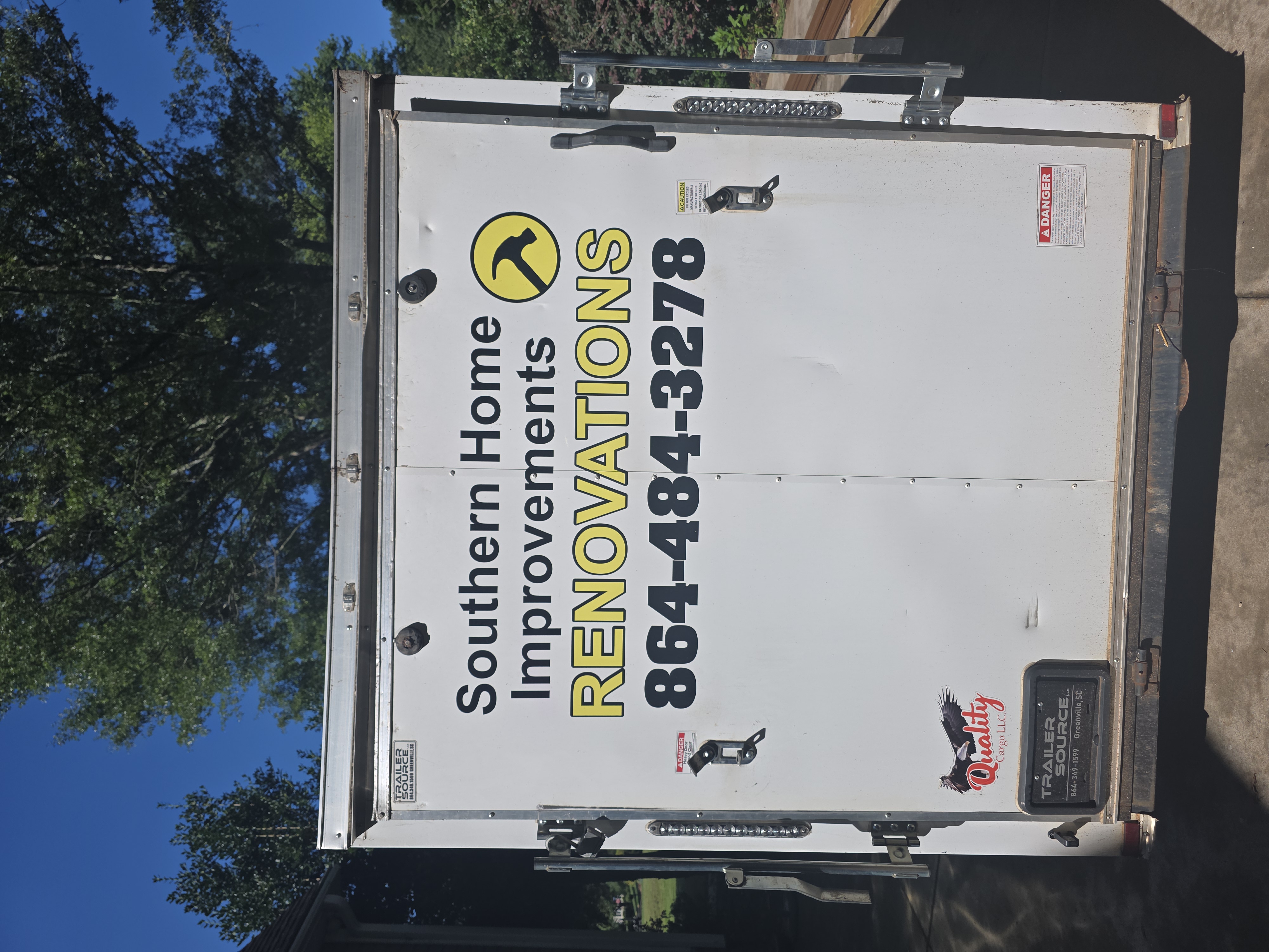 Southern Home Improvements Logo