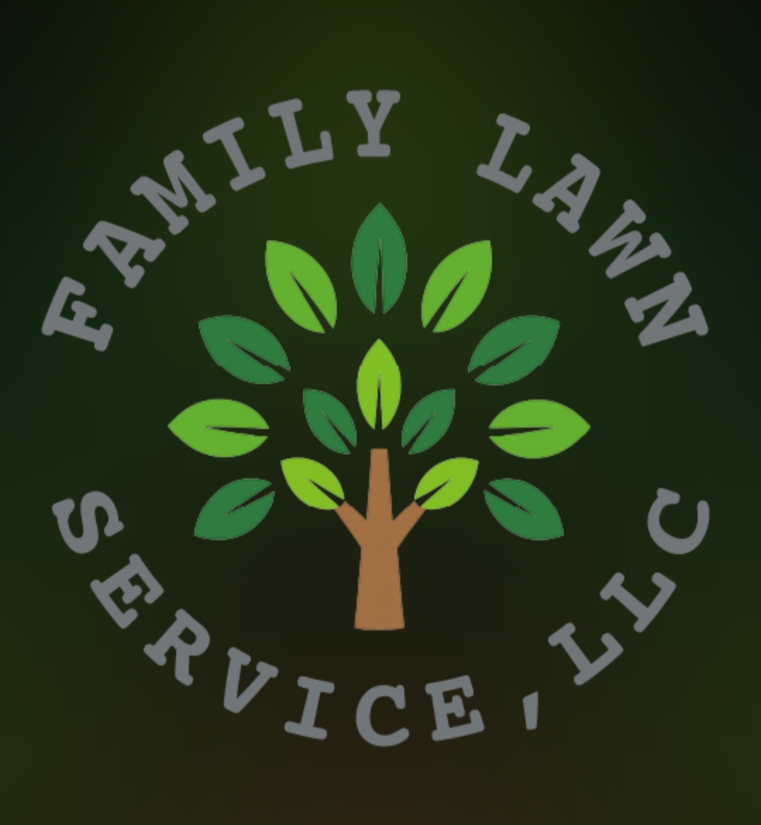Family Lawn Service LLC Logo
