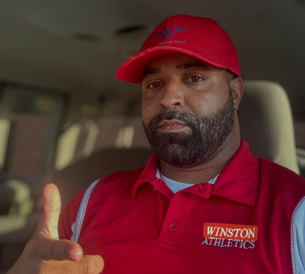 Henry Junk Removal Services Logo