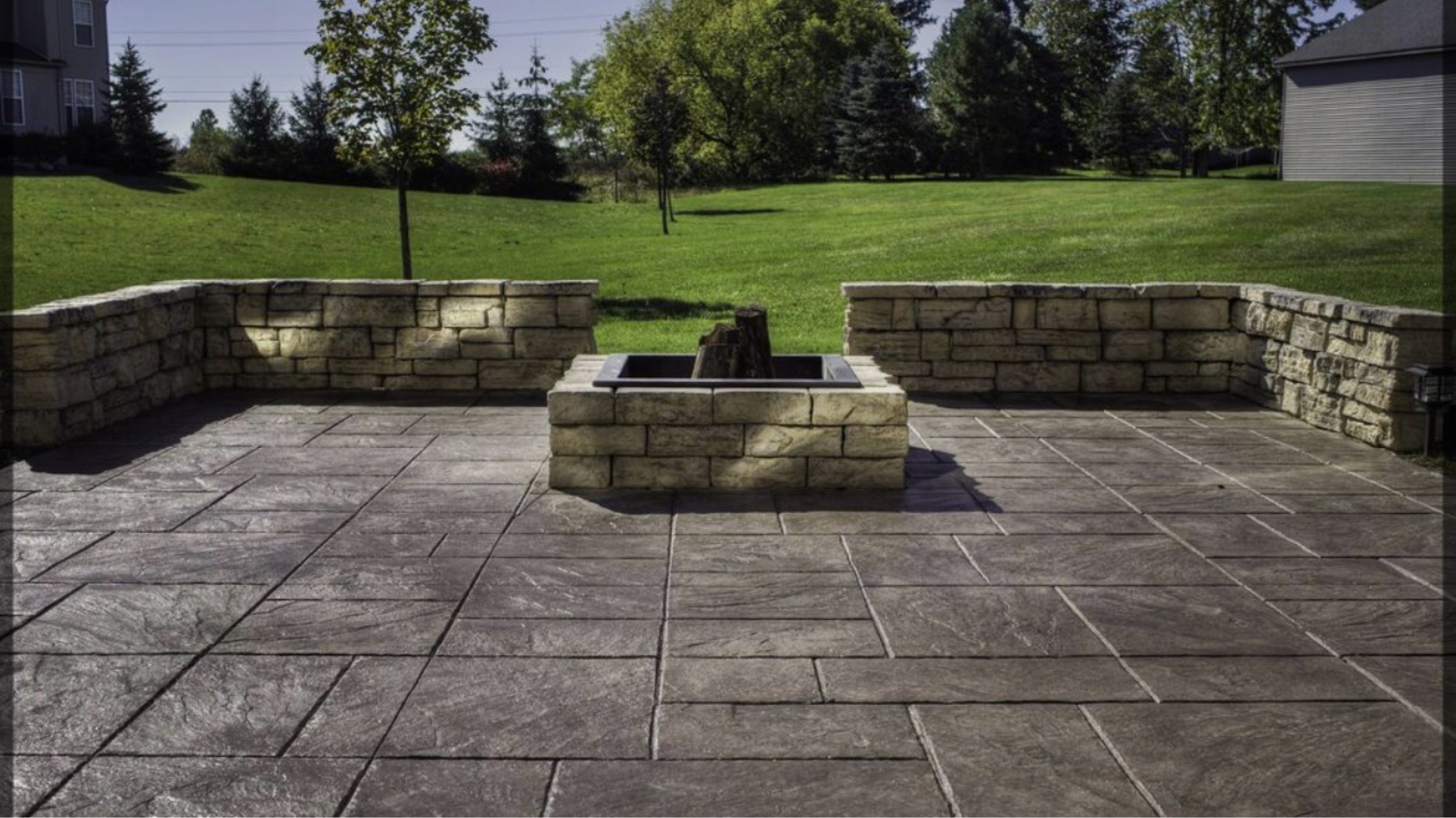 S T Masonry Contractor Logo