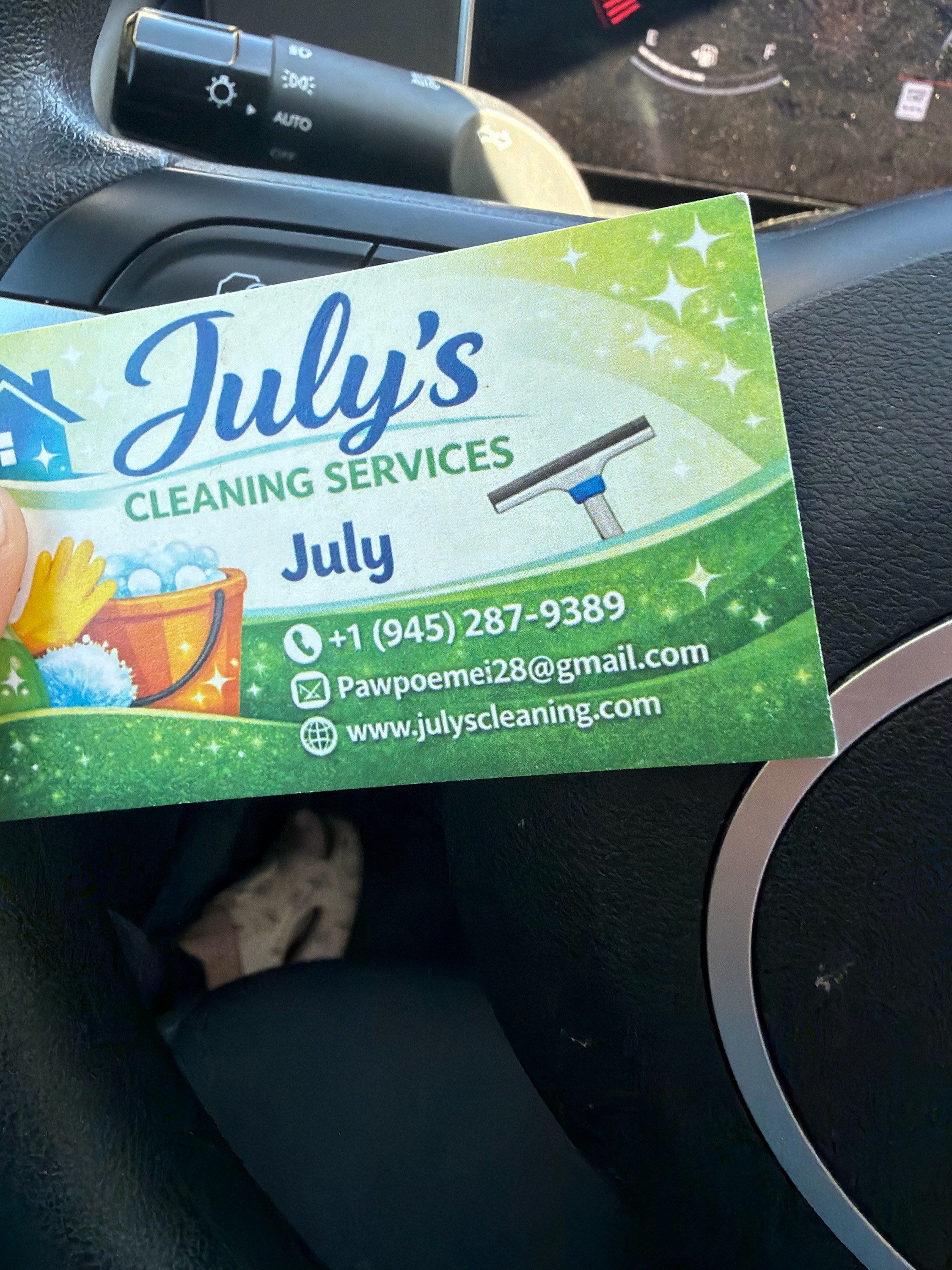 Paw July's Housekeeping Logo