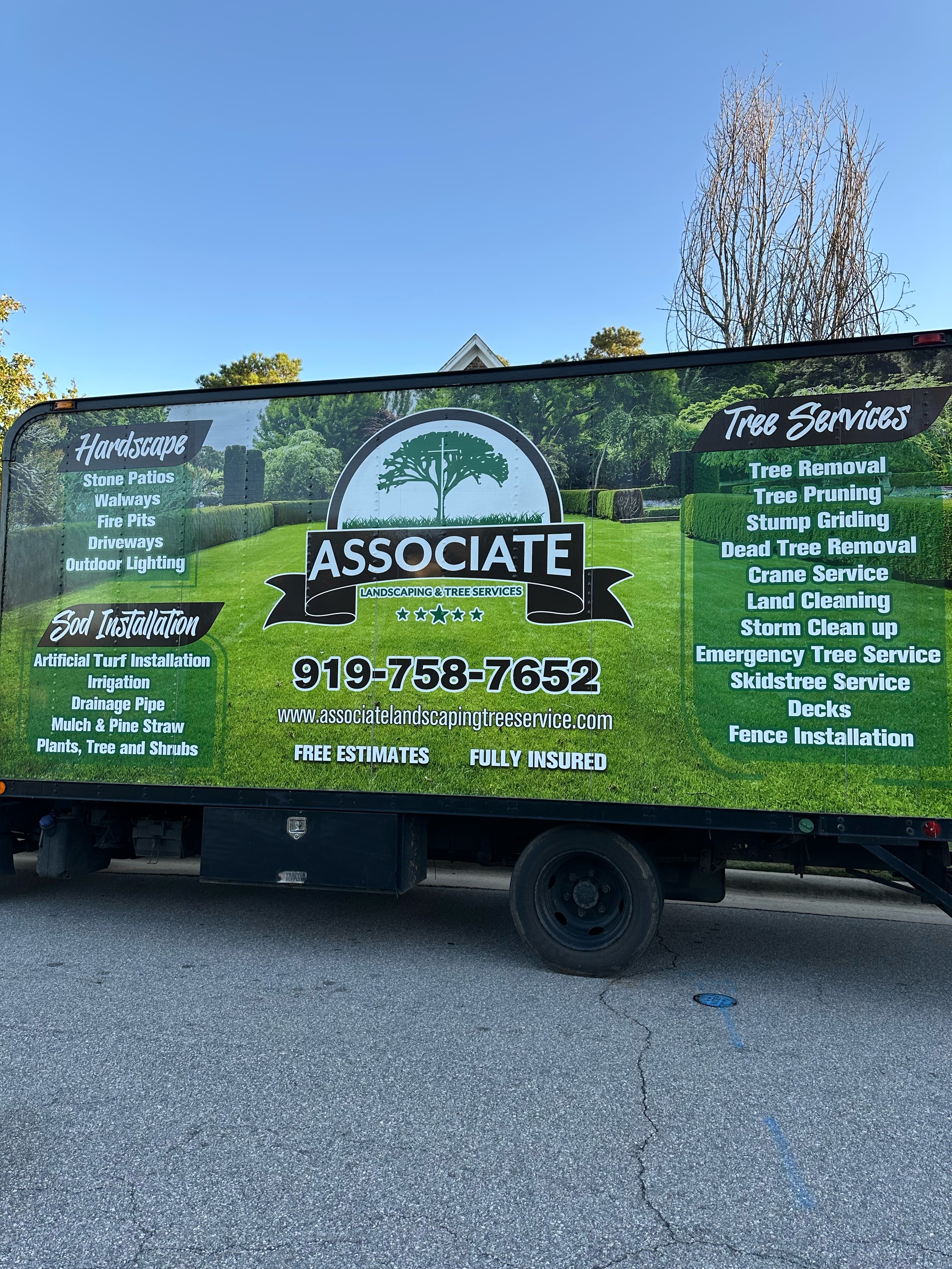 Associate Landscaping Service LLC Logo