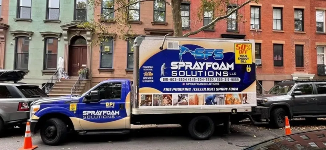 Sprayfoam Solutions, LLC Logo