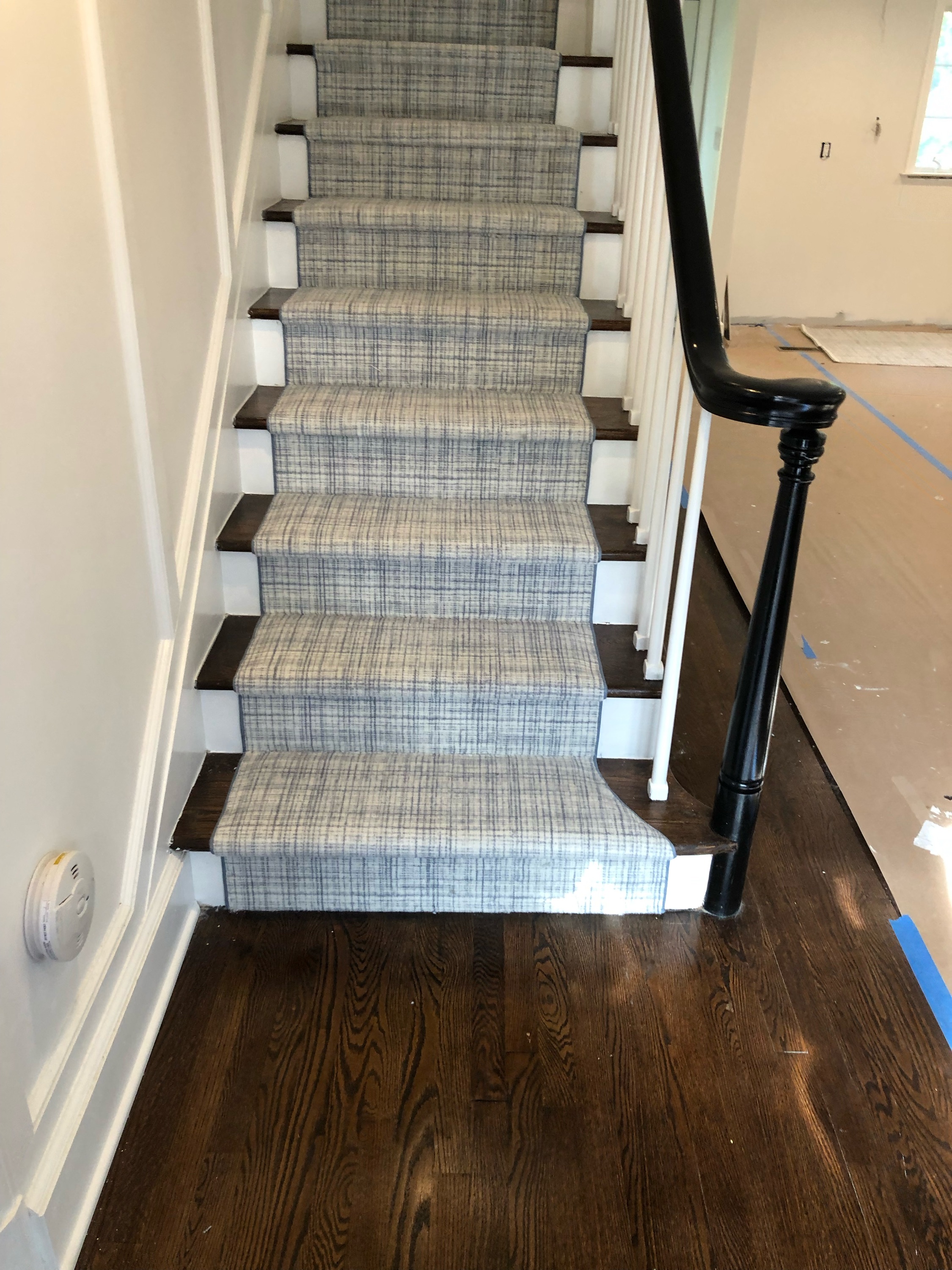 Best Flooring Logo