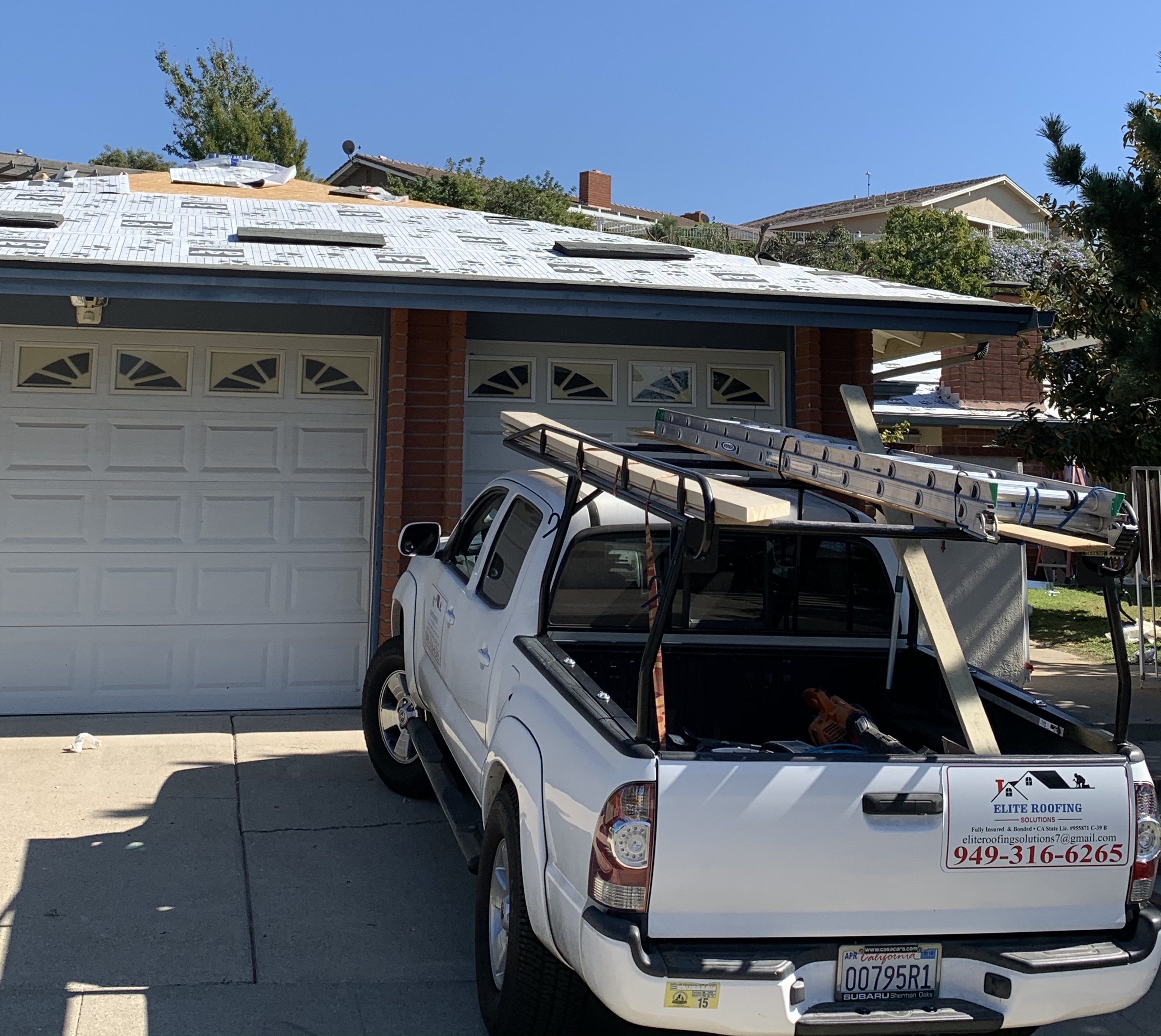 Elite Roofing Solutions Logo