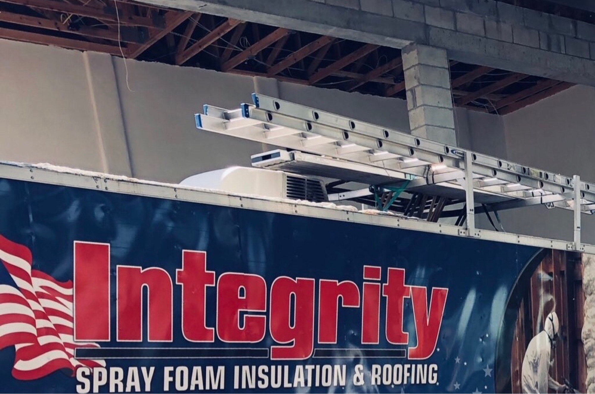 Integrity Spray Foam Logo