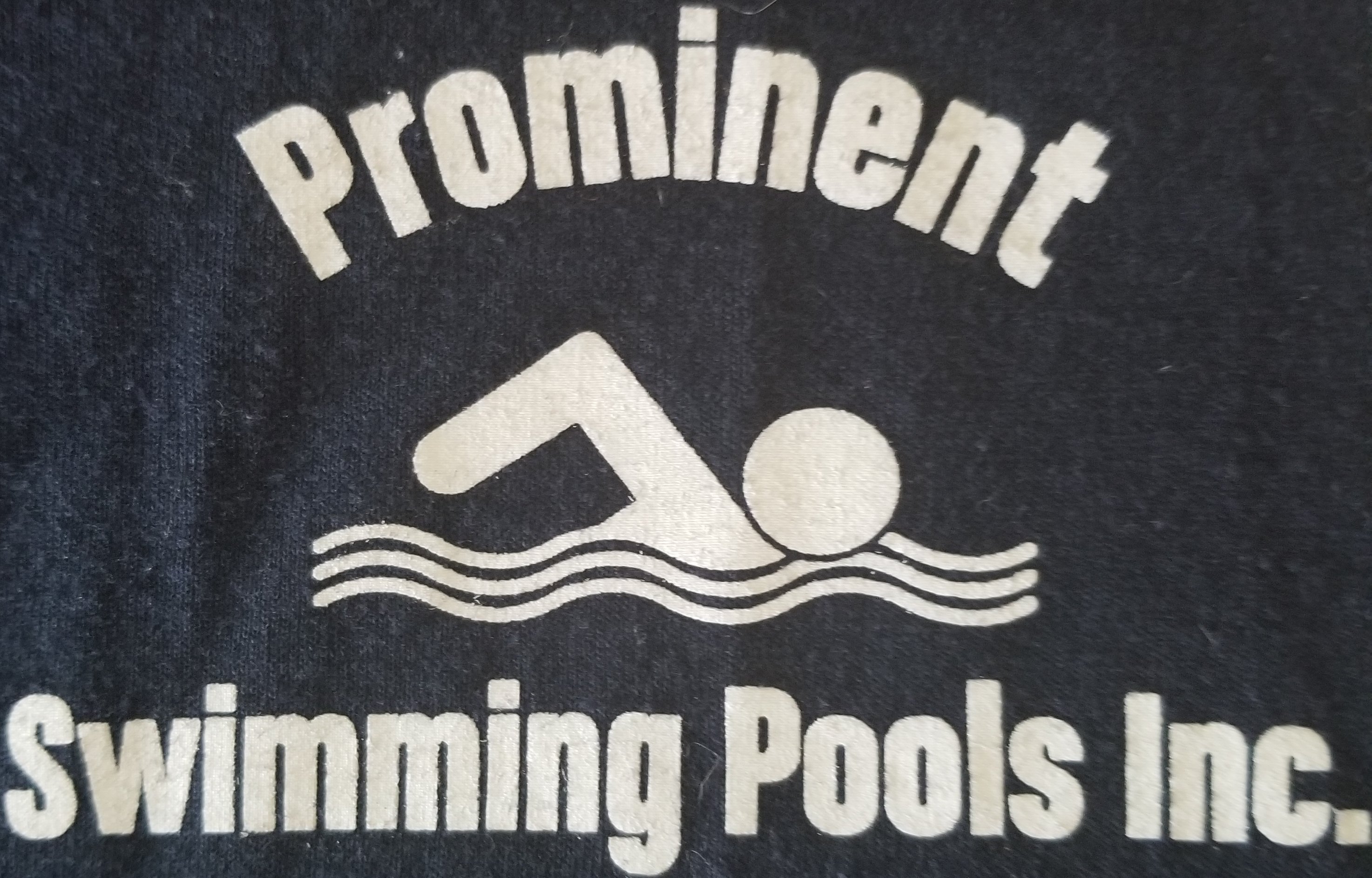 Prominent Swimming Pools Logo