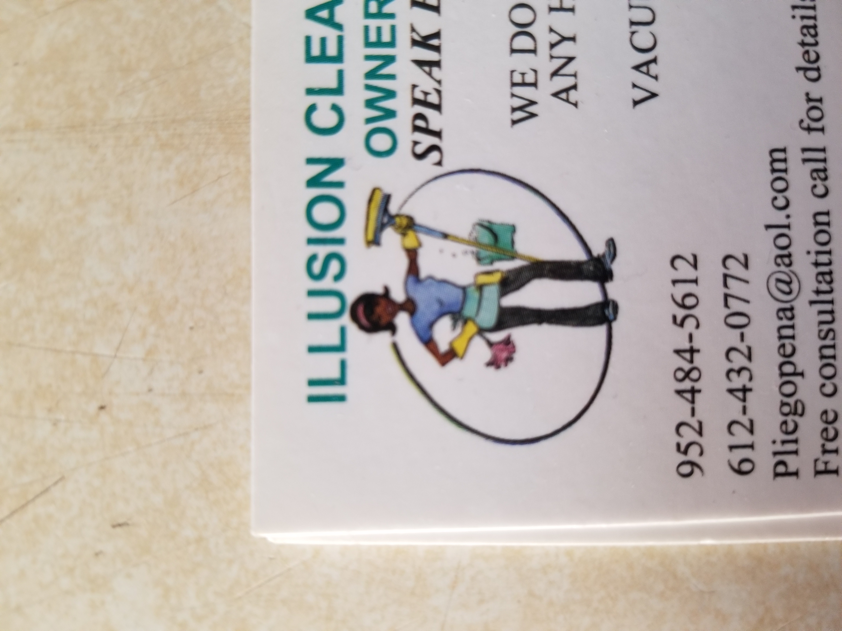 Illusion Cleaning Logo