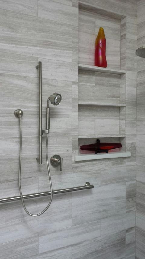 Modern Bathroom with polished silver fixtures