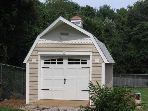 Traditional Garage with garage door cornice board