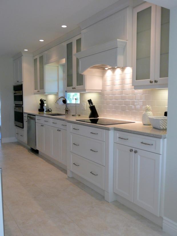 Contemporary Kitchen in Pompano Beach tile backsplash Contemporary Kitchen in Pompano Beach tile backsplash