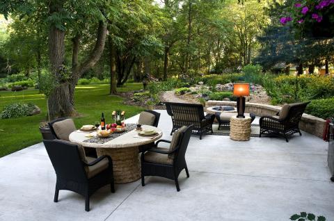 Contemporary Patio with wicker style outdoor lounge furniture