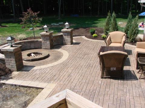 Contemporary Patio with outdoor landscape lighting