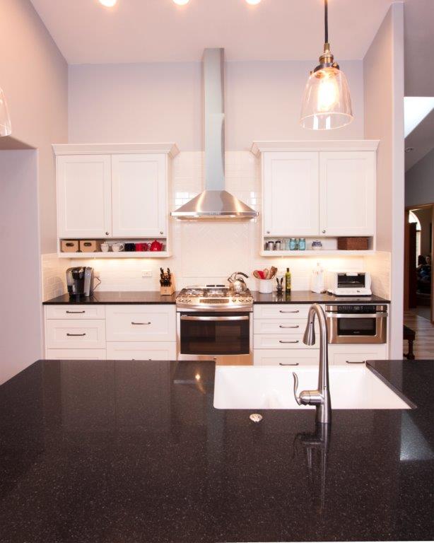 Contemporary Kitchen In Olympia White Tile Back Splash Crown